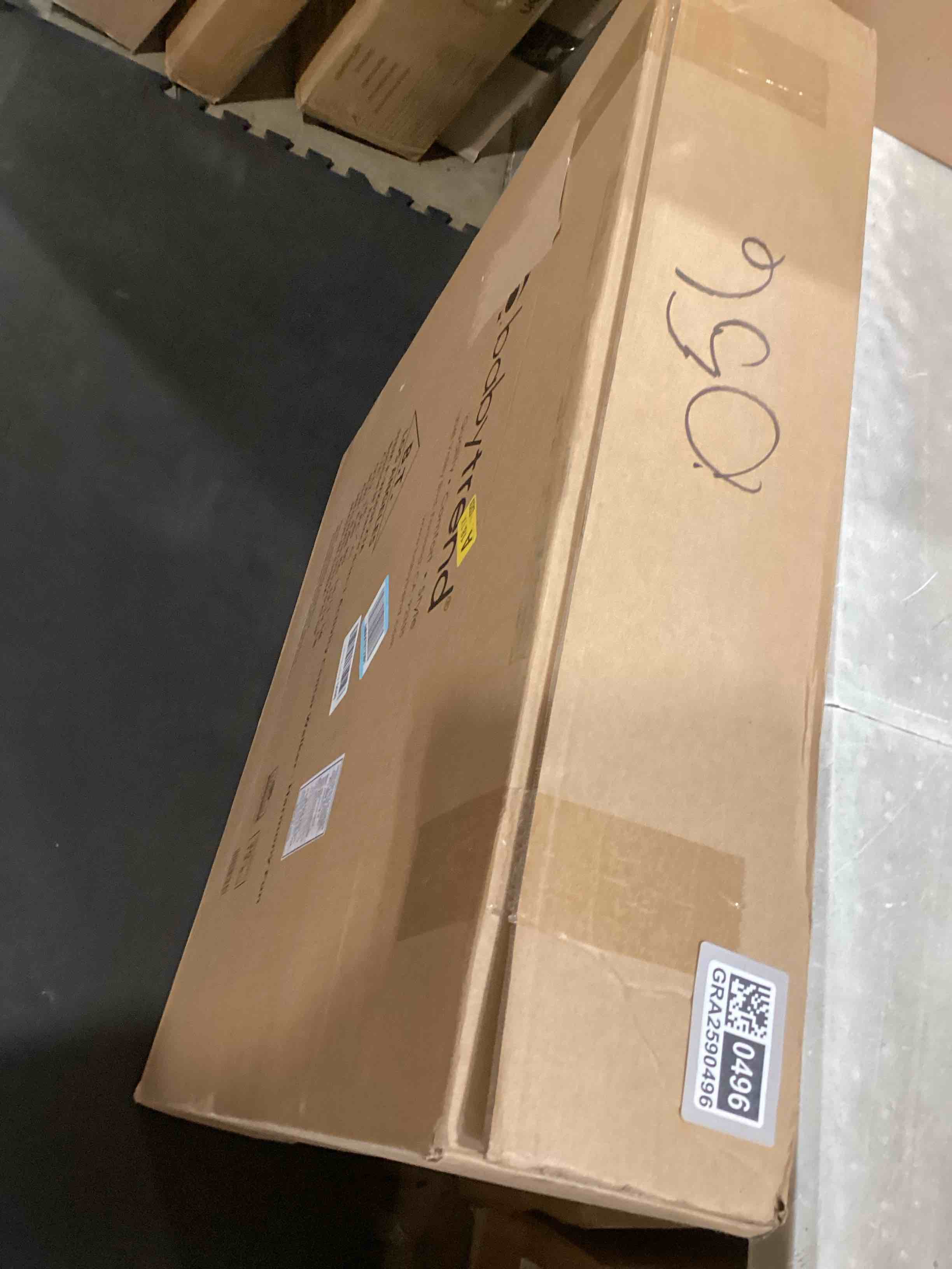 https://s3.amazonaws.com/lotting-images-prod/bidfta/GRA2590496_1750852630250.jpeg