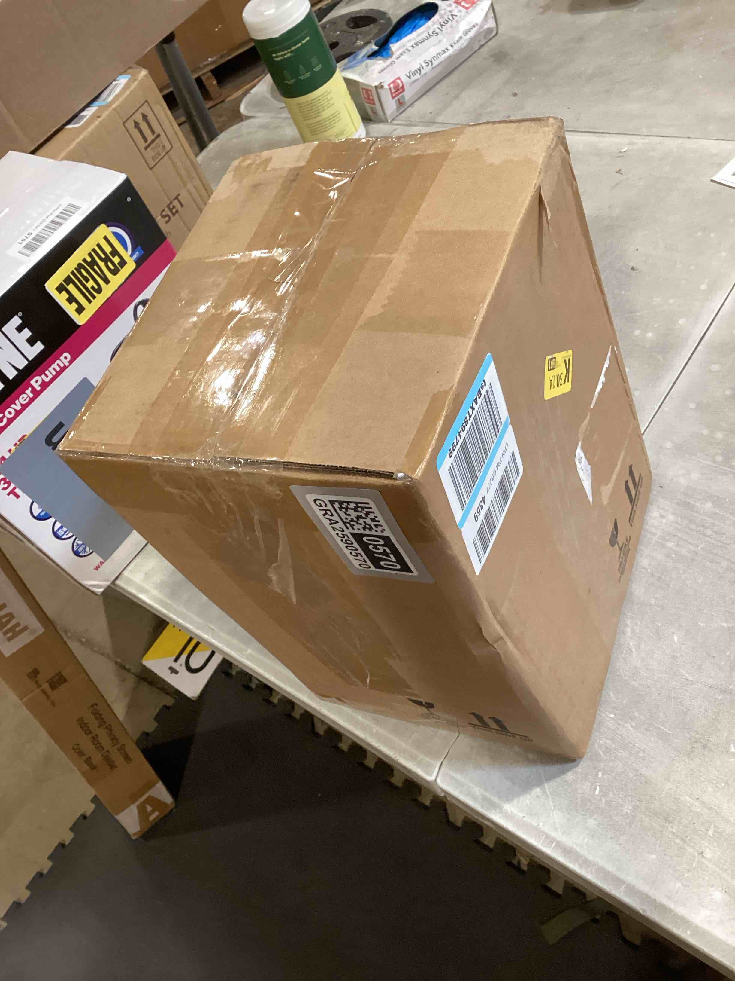 https://s3.amazonaws.com/lotting-images-prod/bidfta/GRA2590570_1750861156780.jpeg