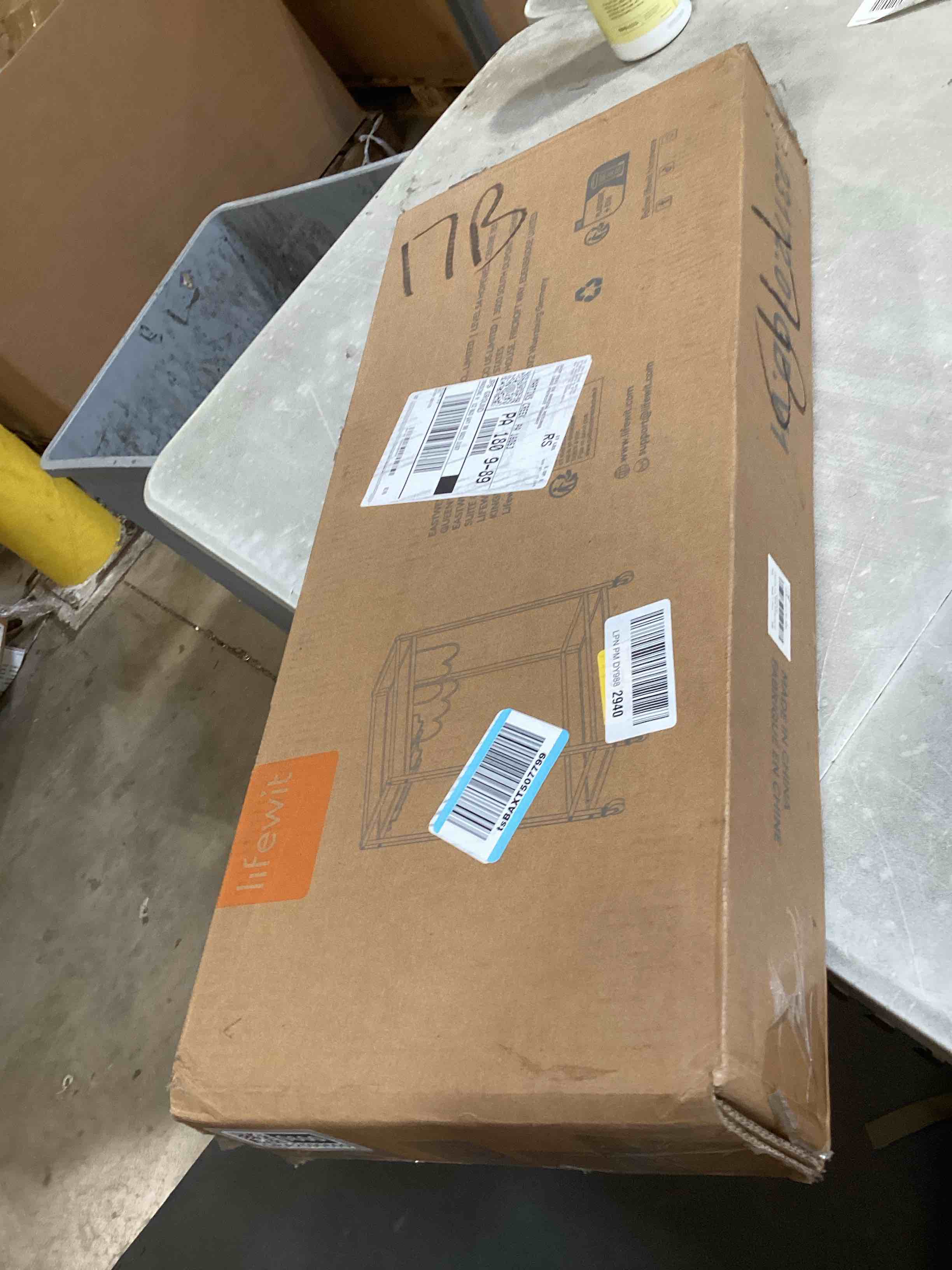 https://s3.amazonaws.com/lotting-images-prod/bidfta/GRA2590600_1750863663040.jpeg