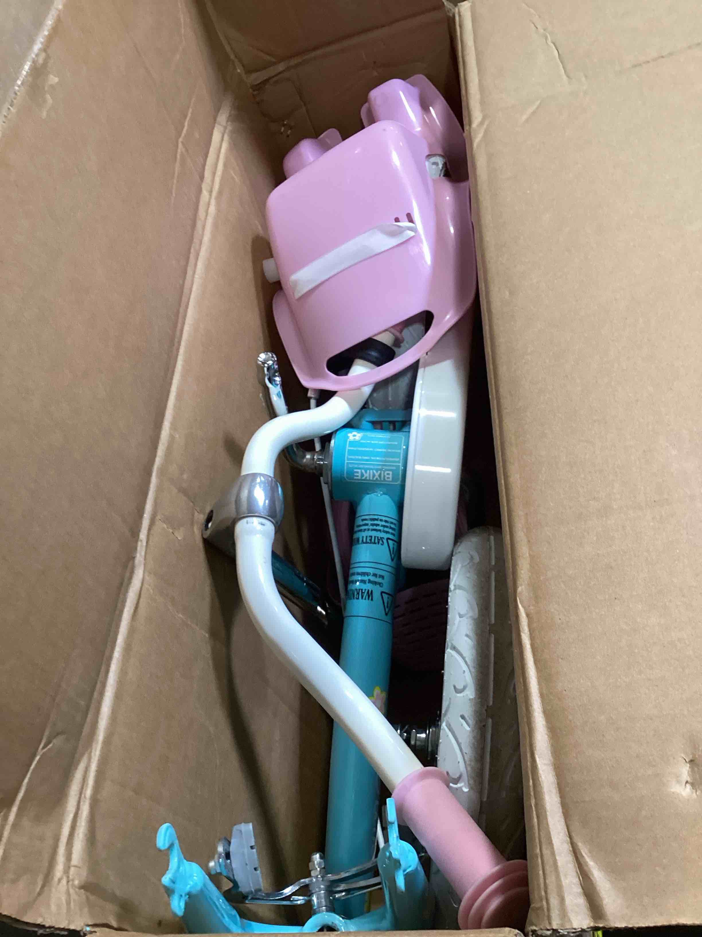 https://s3.amazonaws.com/lotting-images-prod/bidfta/GRA2590663_1750869738703.jpeg