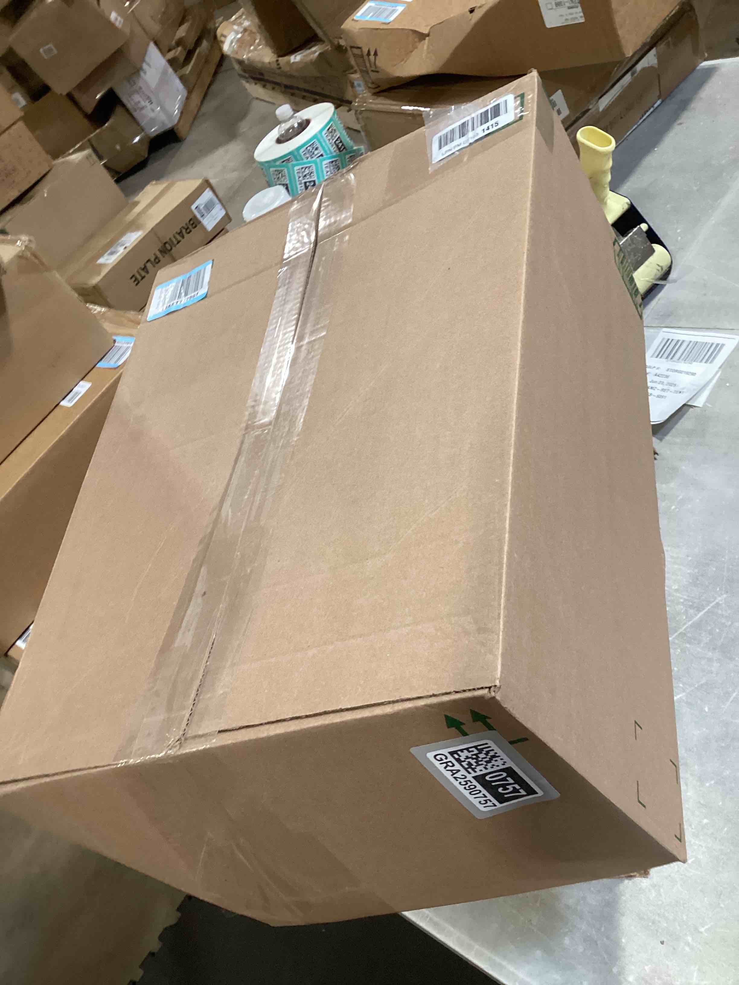 https://s3.amazonaws.com/lotting-images-prod/bidfta/GRA2590757_1750944429849.jpeg