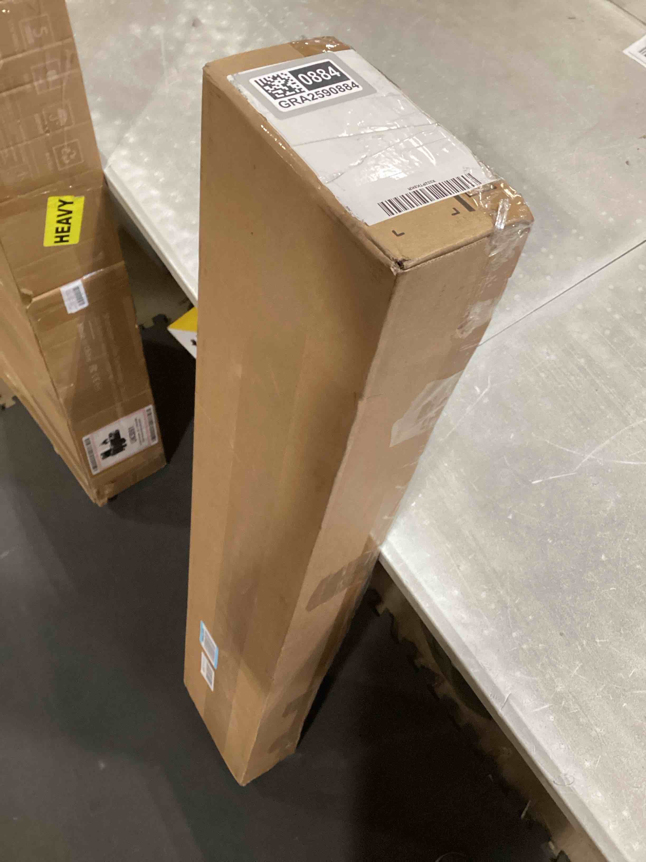 https://s3.amazonaws.com/lotting-images-prod/bidfta/GRA2590884_1750957795326.jpeg