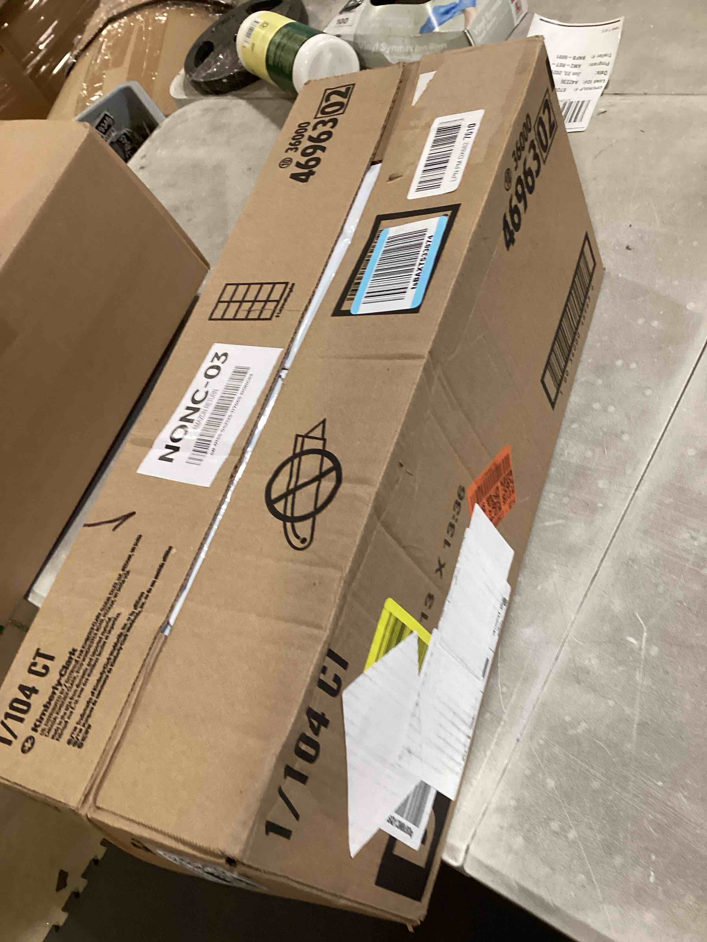 https://s3.amazonaws.com/lotting-images-prod/bidfta/GRA2590926_1750964585060.jpeg