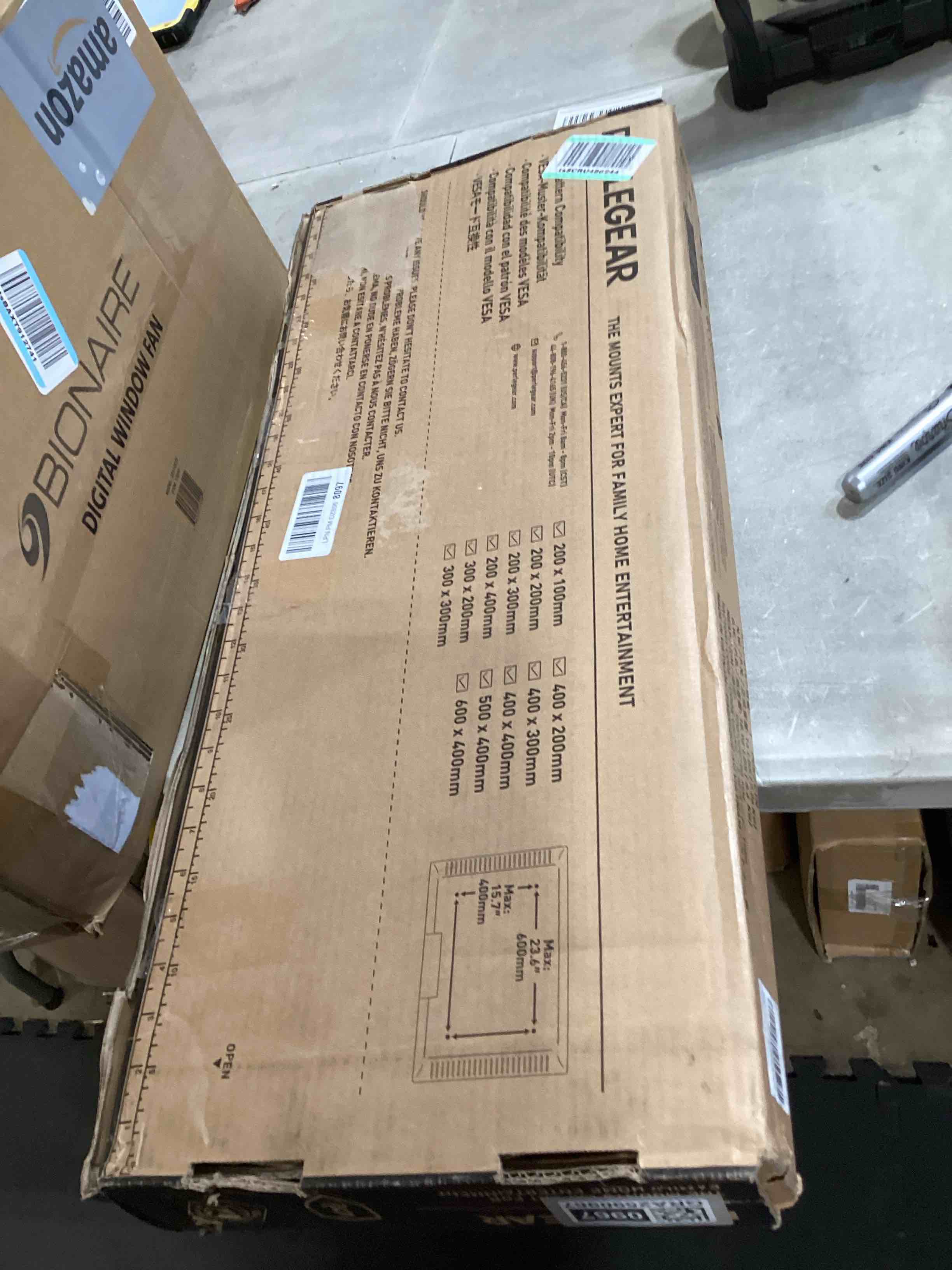 https://s3.amazonaws.com/lotting-images-prod/bidfta/GRA2590967_1751028606590.jpeg