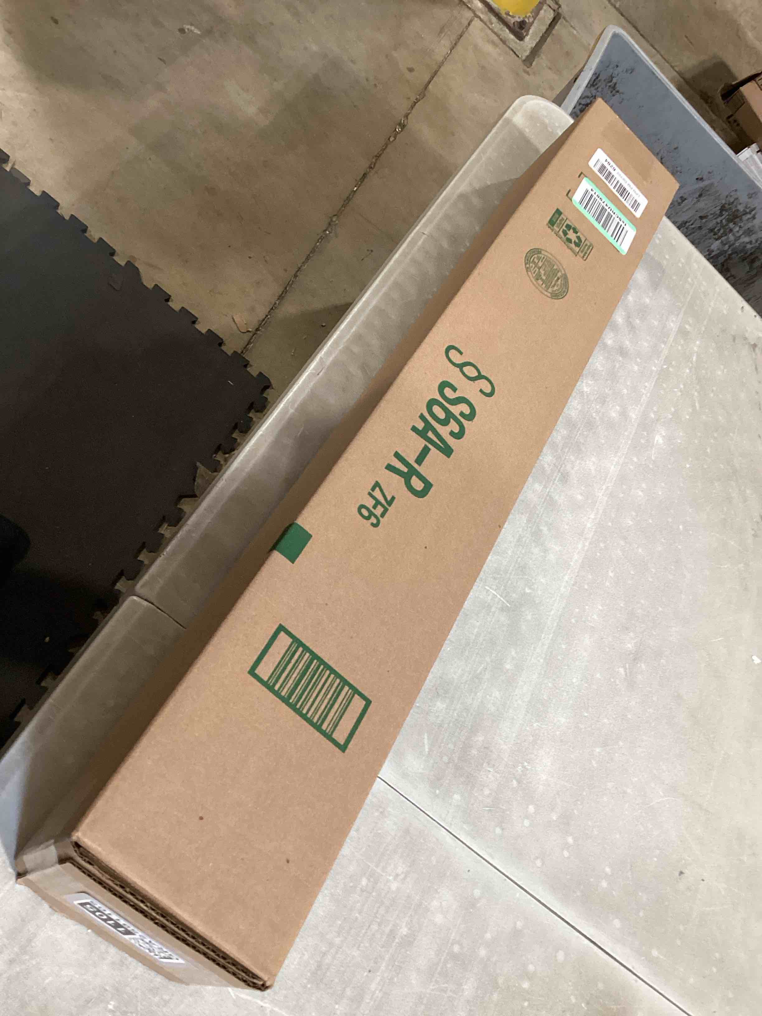 https://s3.amazonaws.com/lotting-images-prod/bidfta/GRA2591105_1751044455572.jpeg