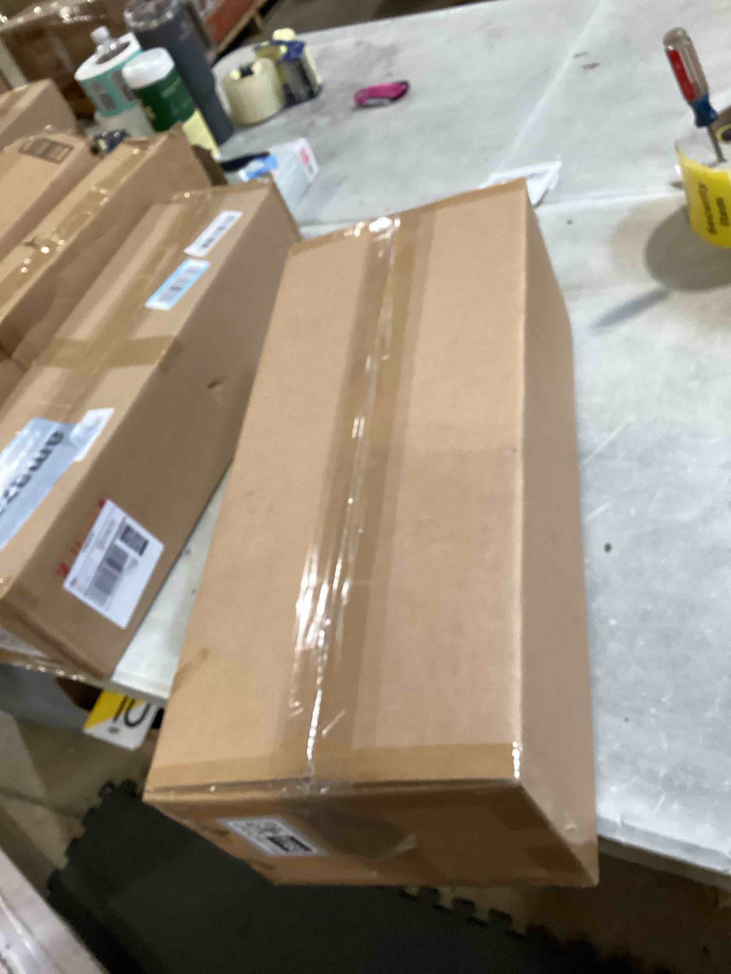 https://s3.amazonaws.com/lotting-images-prod/bidfta/GRA2591160_1751051622911.jpeg