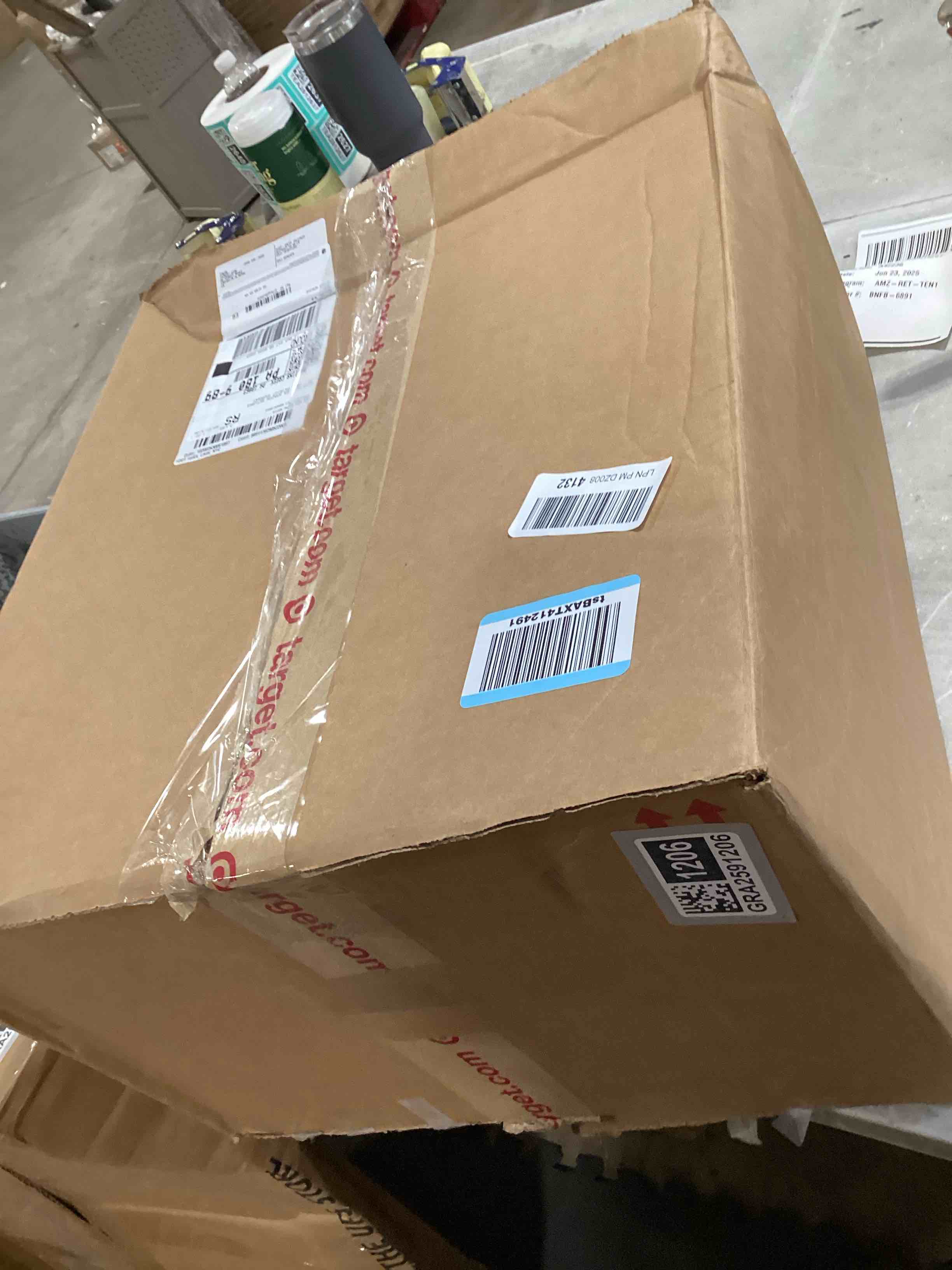 https://s3.amazonaws.com/lotting-images-prod/bidfta/GRA2591206_1751055446470.jpeg