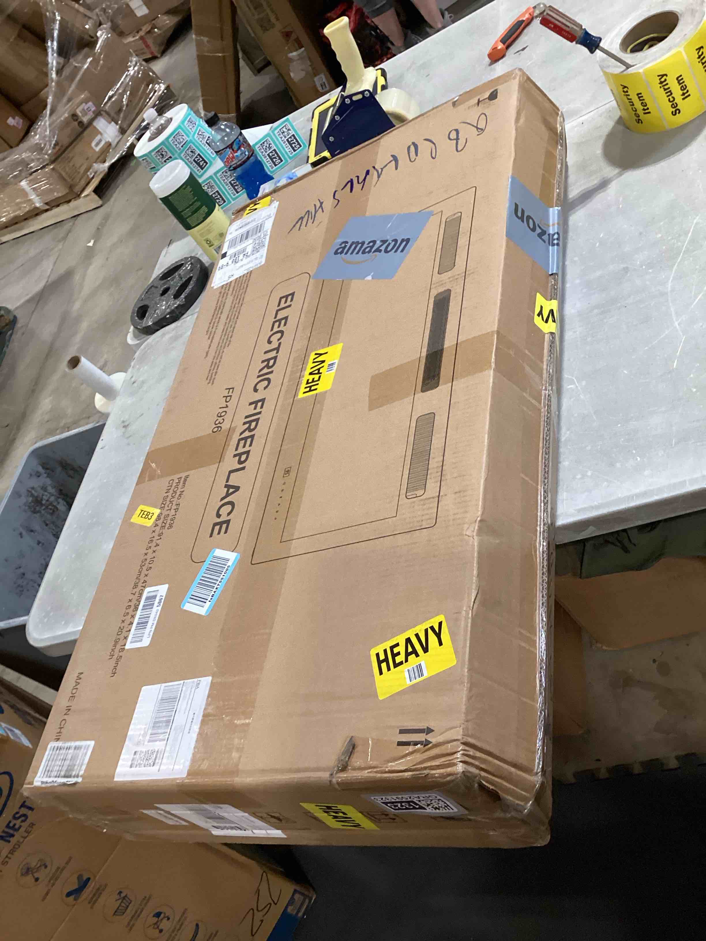 https://s3.amazonaws.com/lotting-images-prod/bidfta/GRA2591323_1751290851177.jpeg