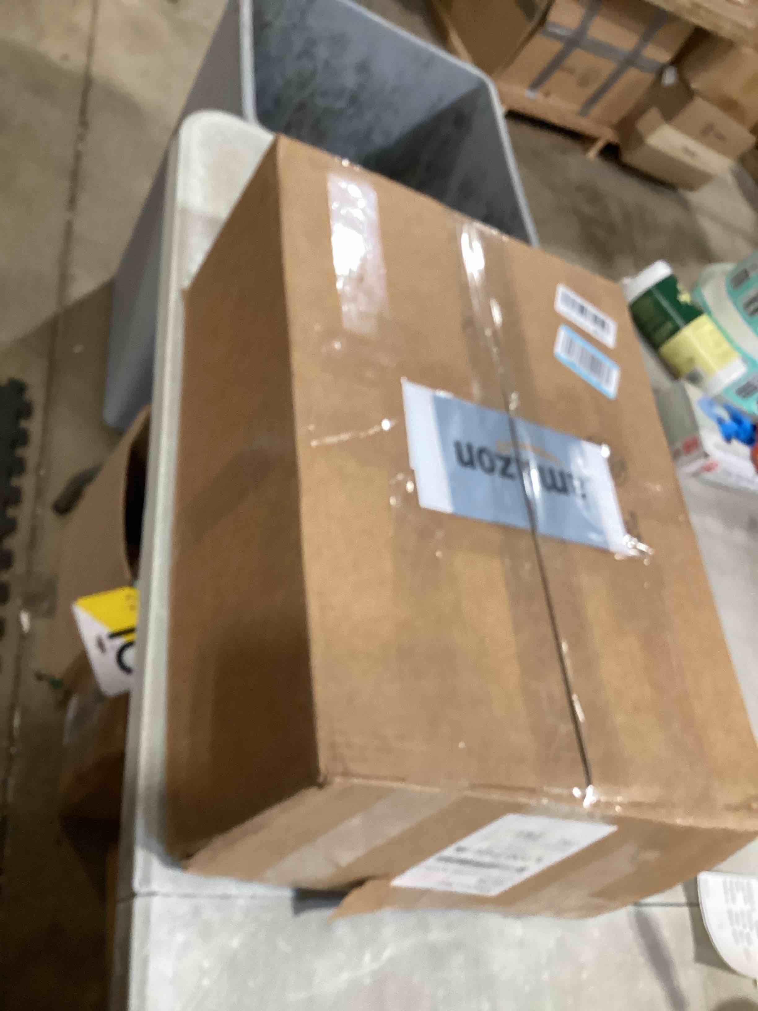 https://s3.amazonaws.com/lotting-images-prod/bidfta/GRA2591436_1751313302098.jpeg