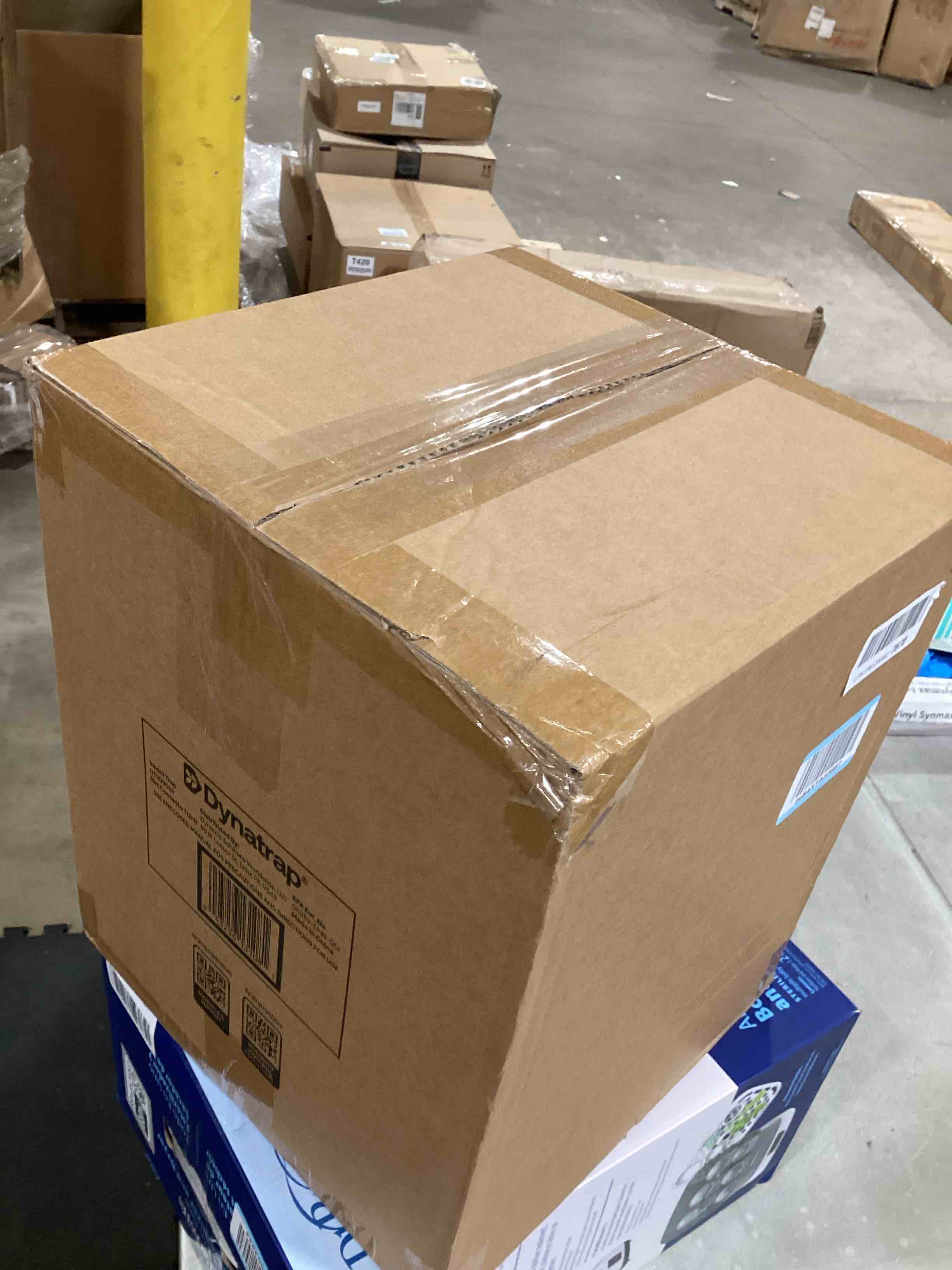 https://s3.amazonaws.com/lotting-images-prod/bidfta/GRA2591487_1751372286005.jpeg