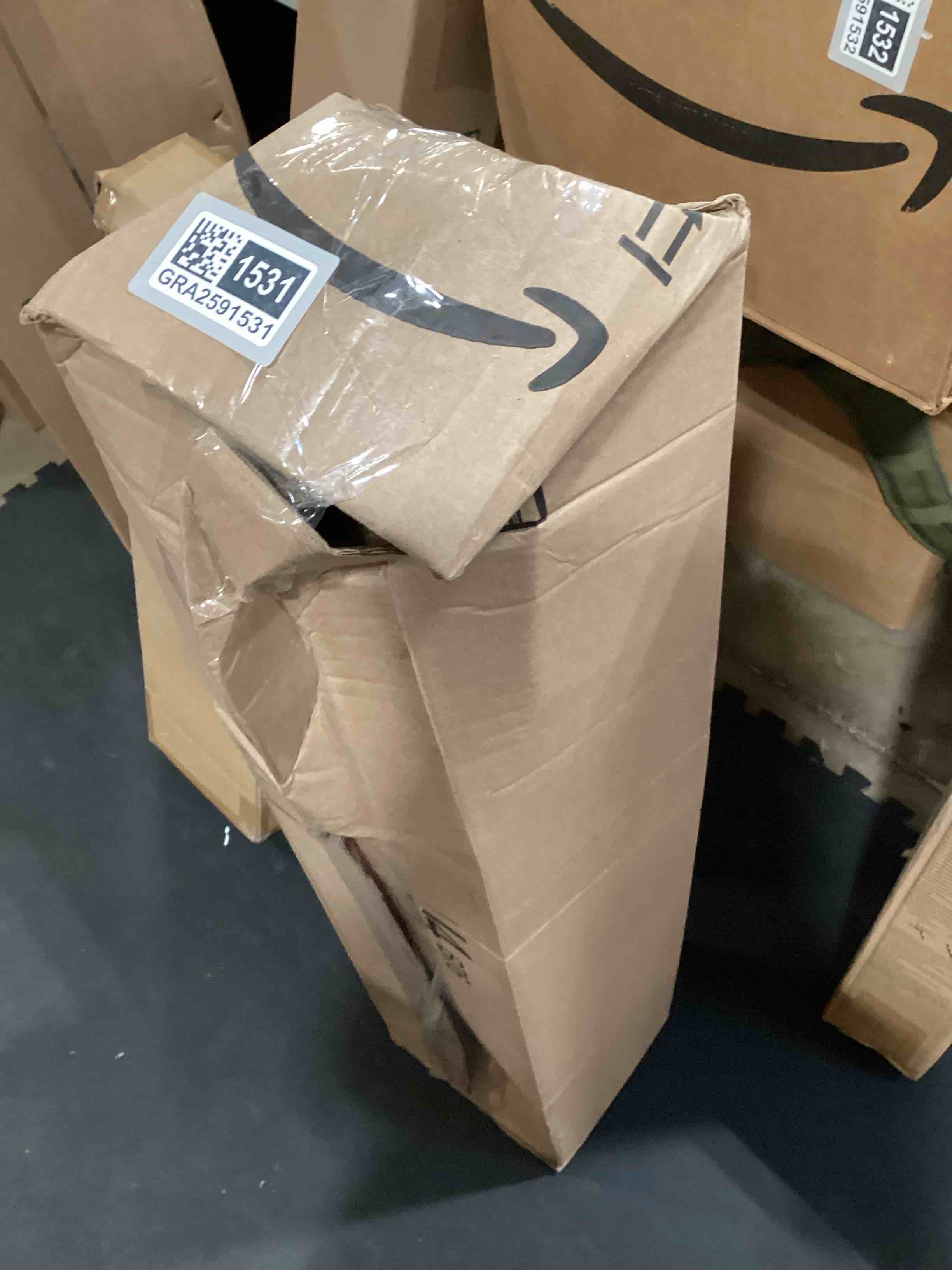 https://s3.amazonaws.com/lotting-images-prod/bidfta/GRA2591531_1751379490738.jpeg