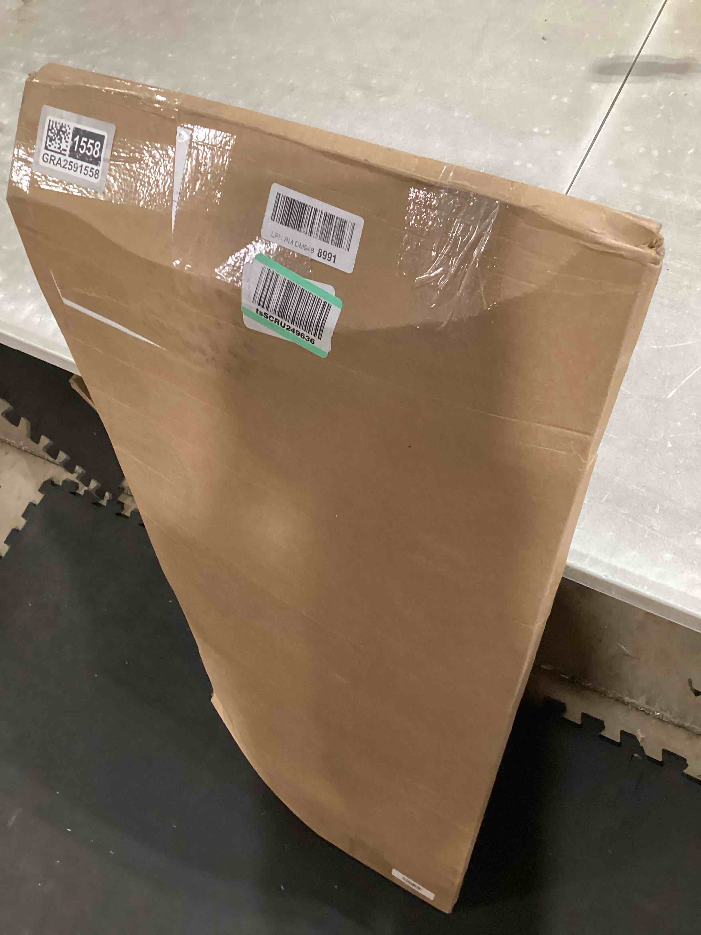 https://s3.amazonaws.com/lotting-images-prod/bidfta/GRA2591558_1751381567243.jpeg