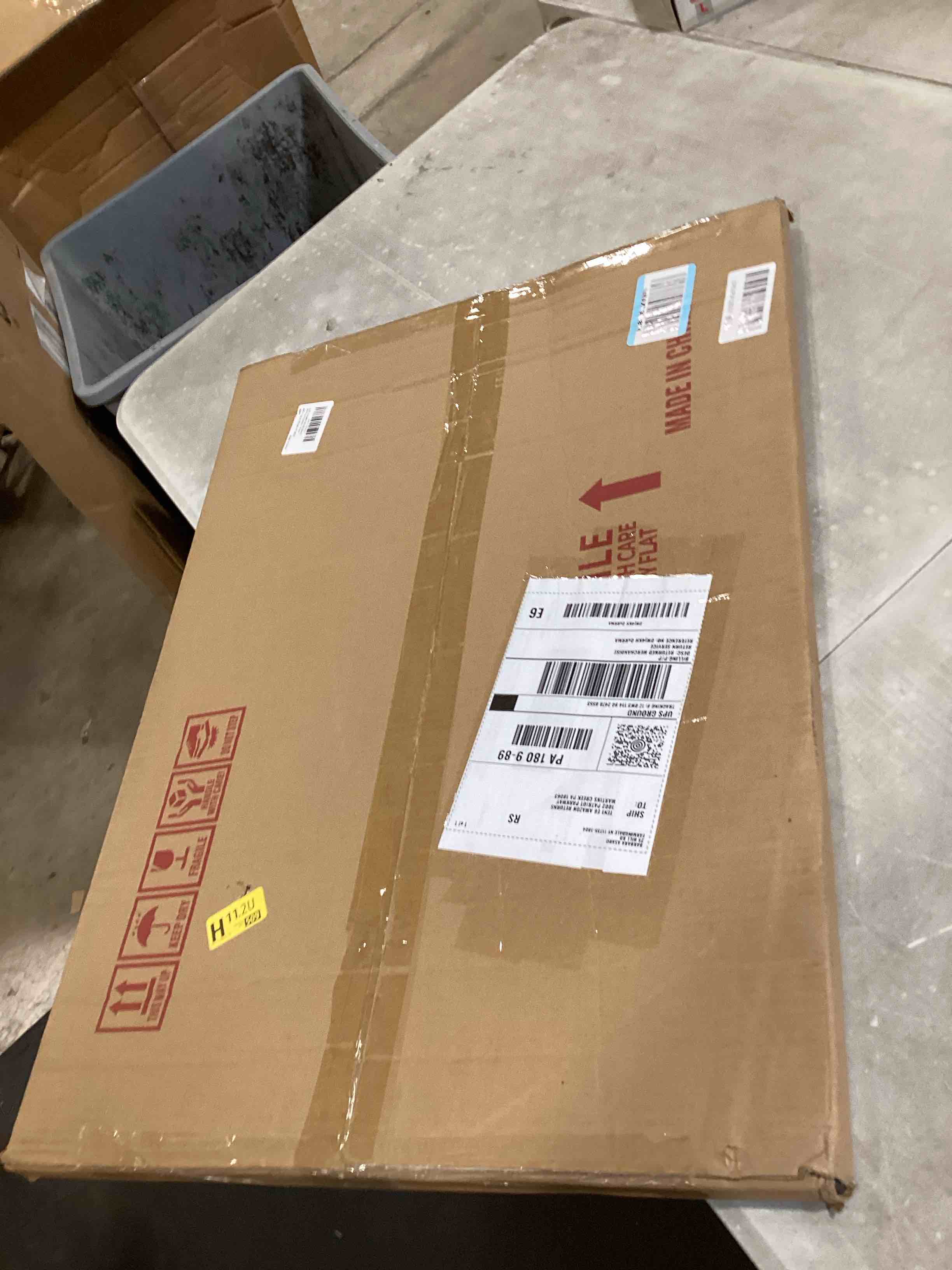 https://s3.amazonaws.com/lotting-images-prod/bidfta/GRA2591598_1751388331986.jpeg