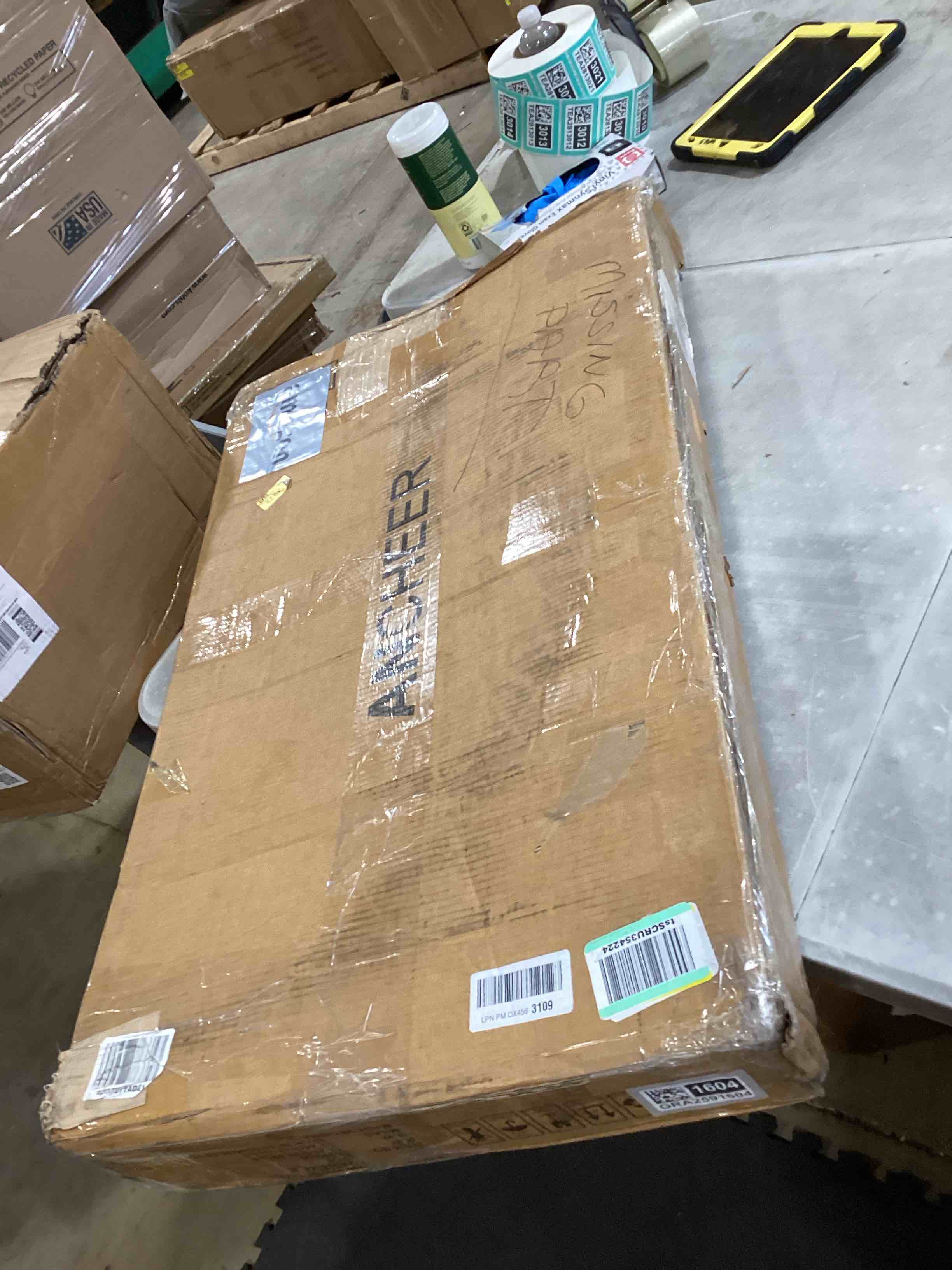 https://s3.amazonaws.com/lotting-images-prod/bidfta/GRA2591604_1751388962338.jpeg
