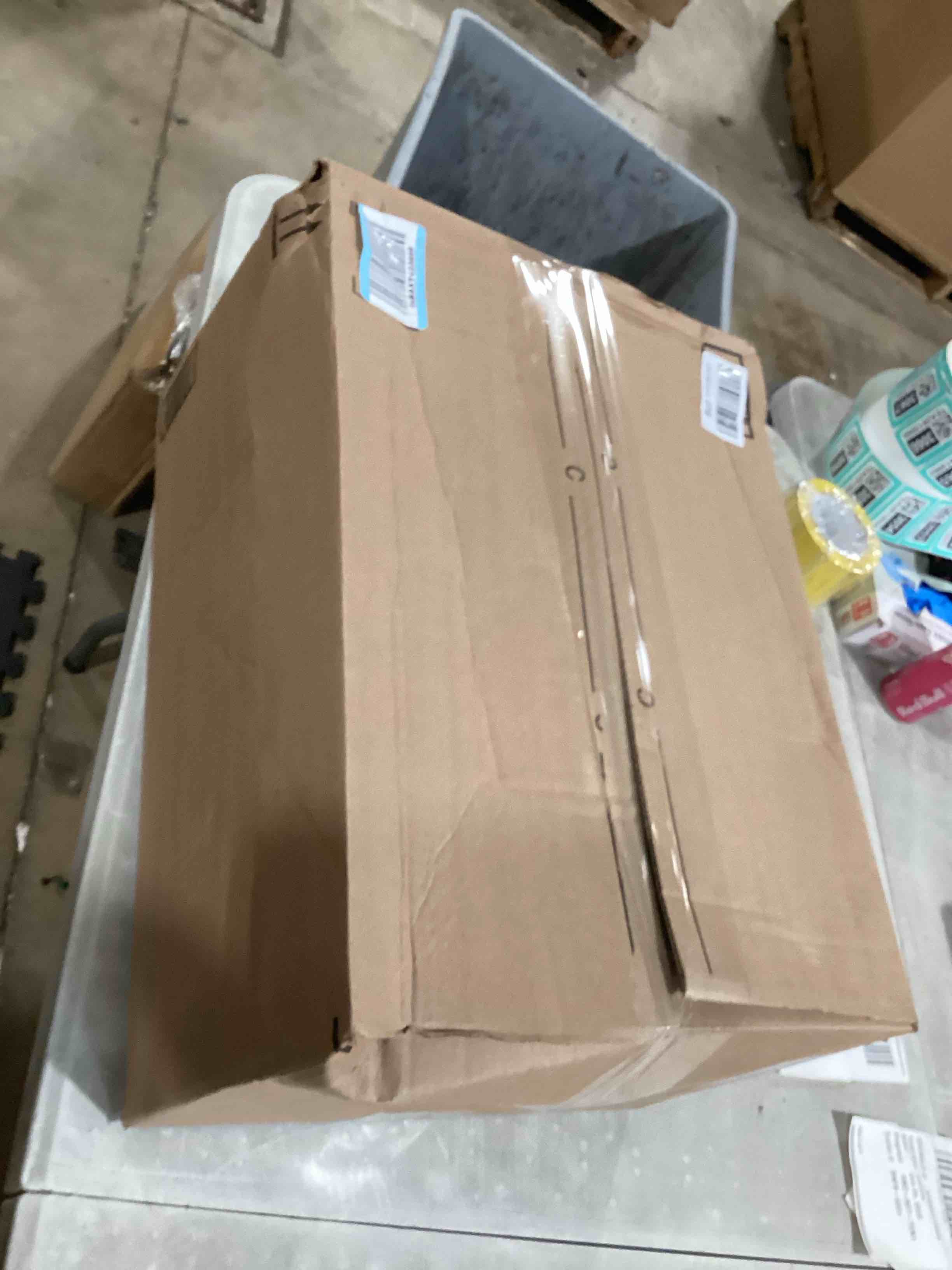 https://s3.amazonaws.com/lotting-images-prod/bidfta/GRA2591844_1751542554948.jpeg