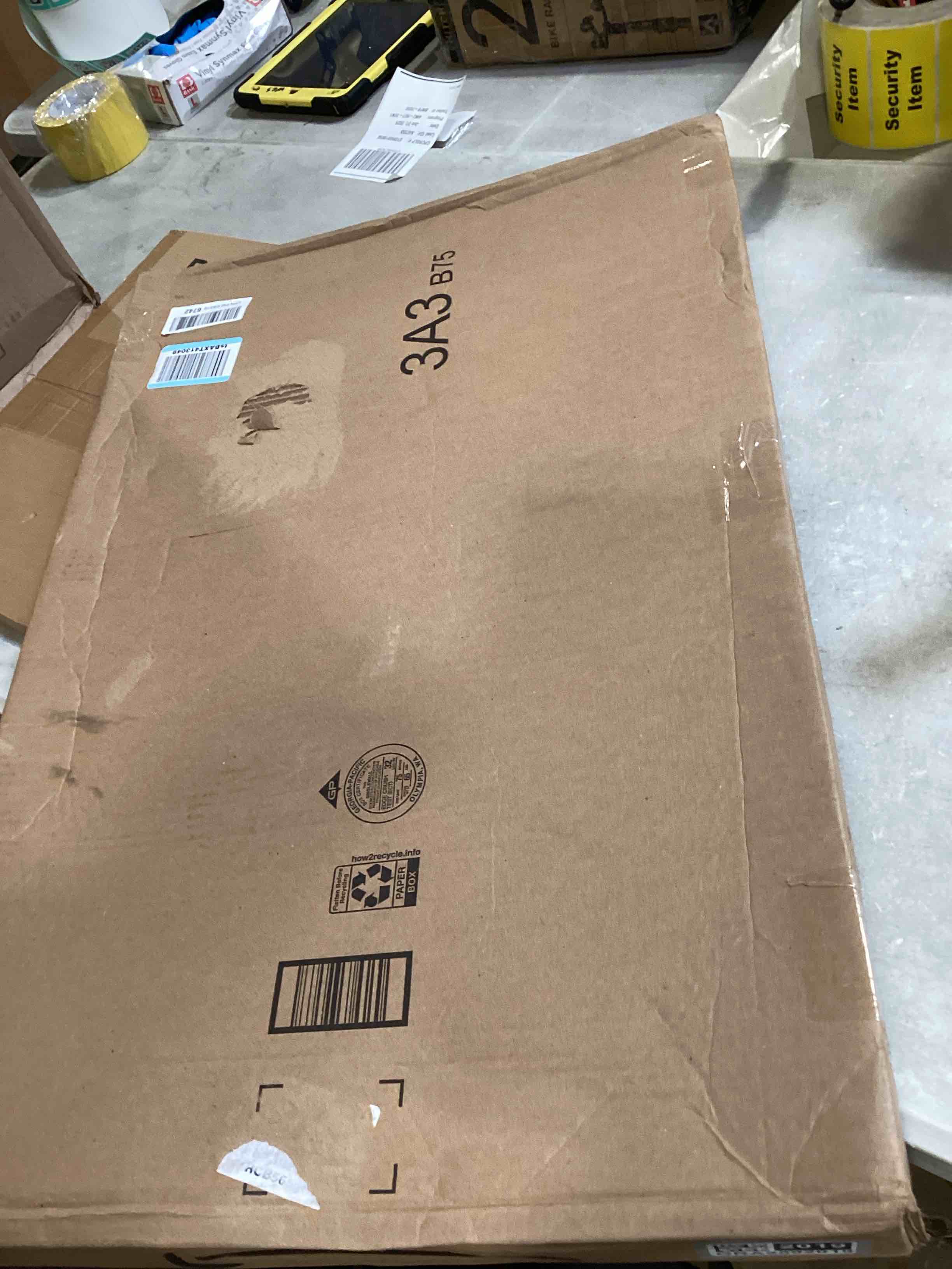 https://s3.amazonaws.com/lotting-images-prod/bidfta/GRA2592019_1751564251458.jpeg