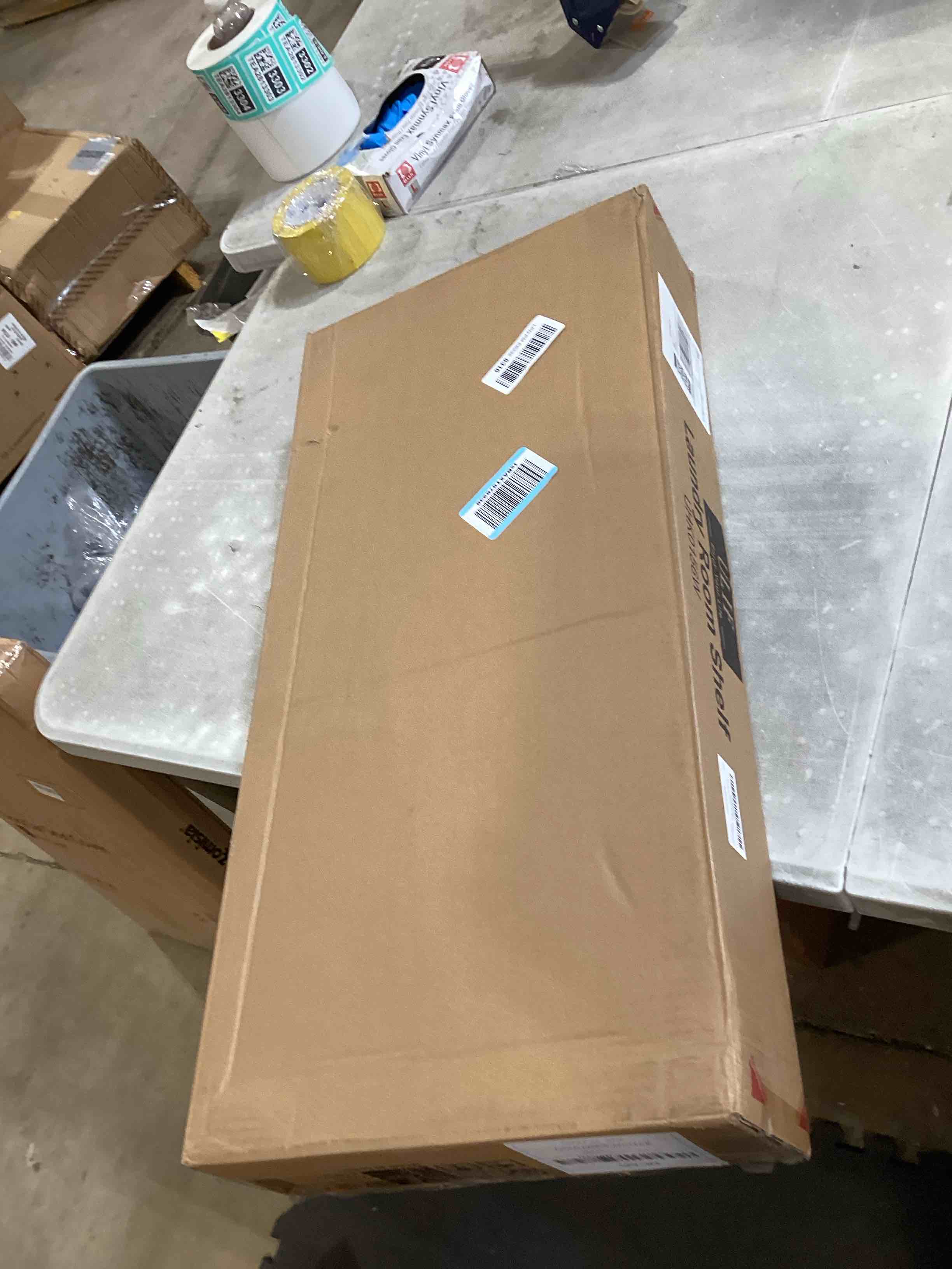 https://s3.amazonaws.com/lotting-images-prod/bidfta/GRA2592083_1751570793639.jpeg
