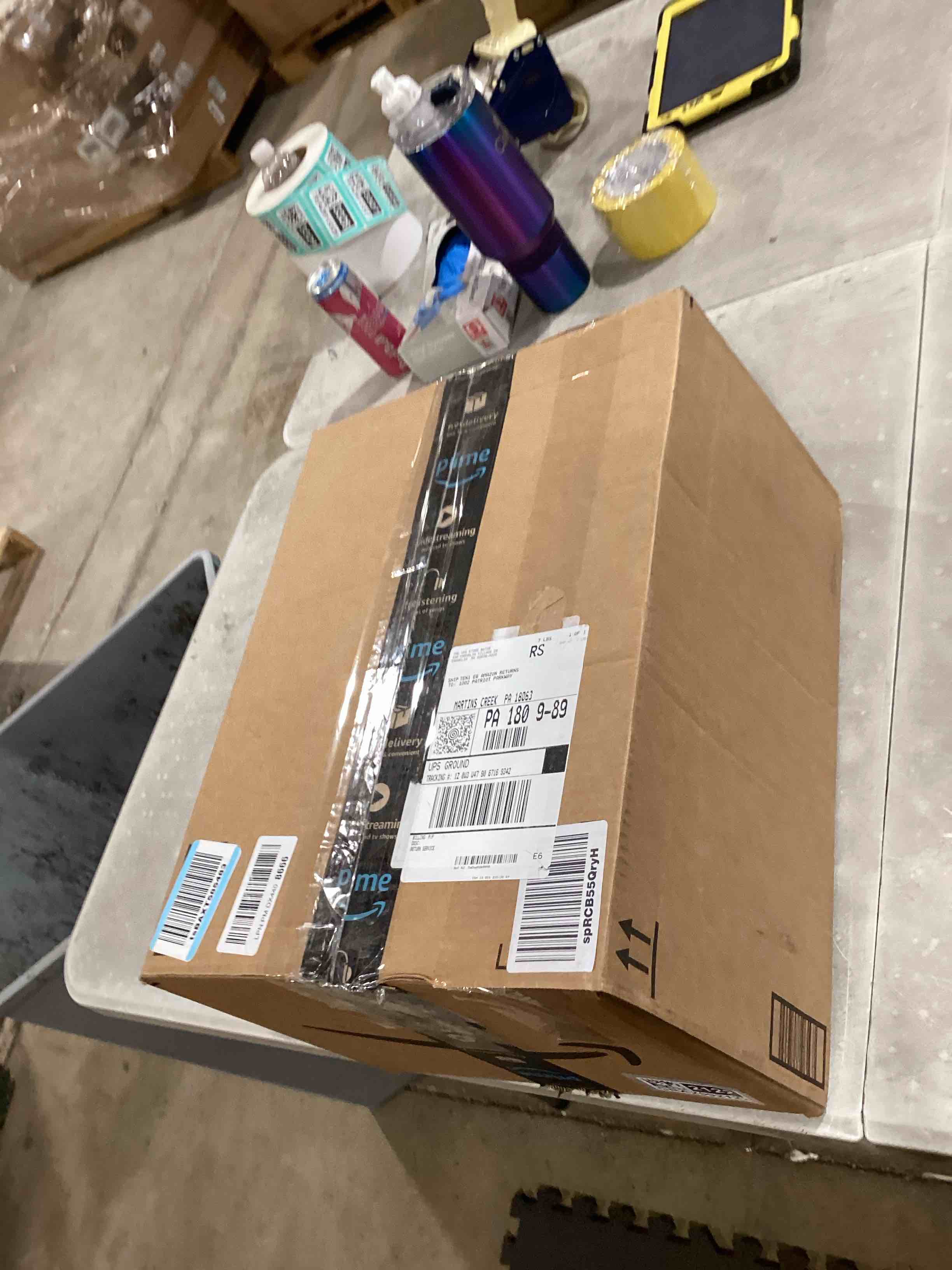 https://s3.amazonaws.com/lotting-images-prod/bidfta/GRA2592122_1751888307136.jpeg