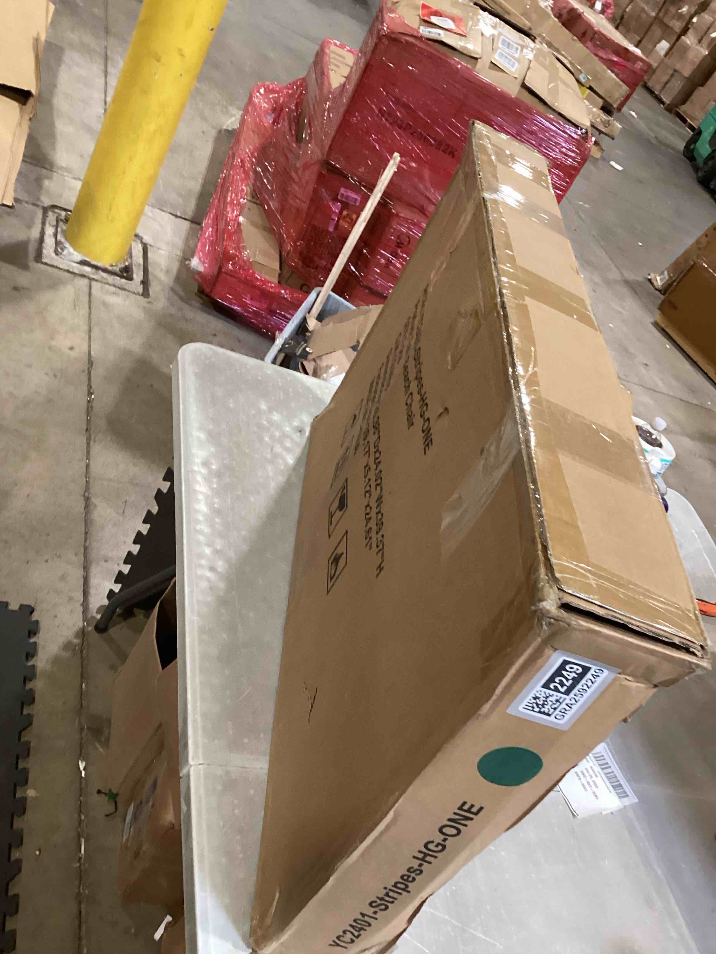 https://s3.amazonaws.com/lotting-images-prod/bidfta/GRA2592249_1751902050840.jpeg