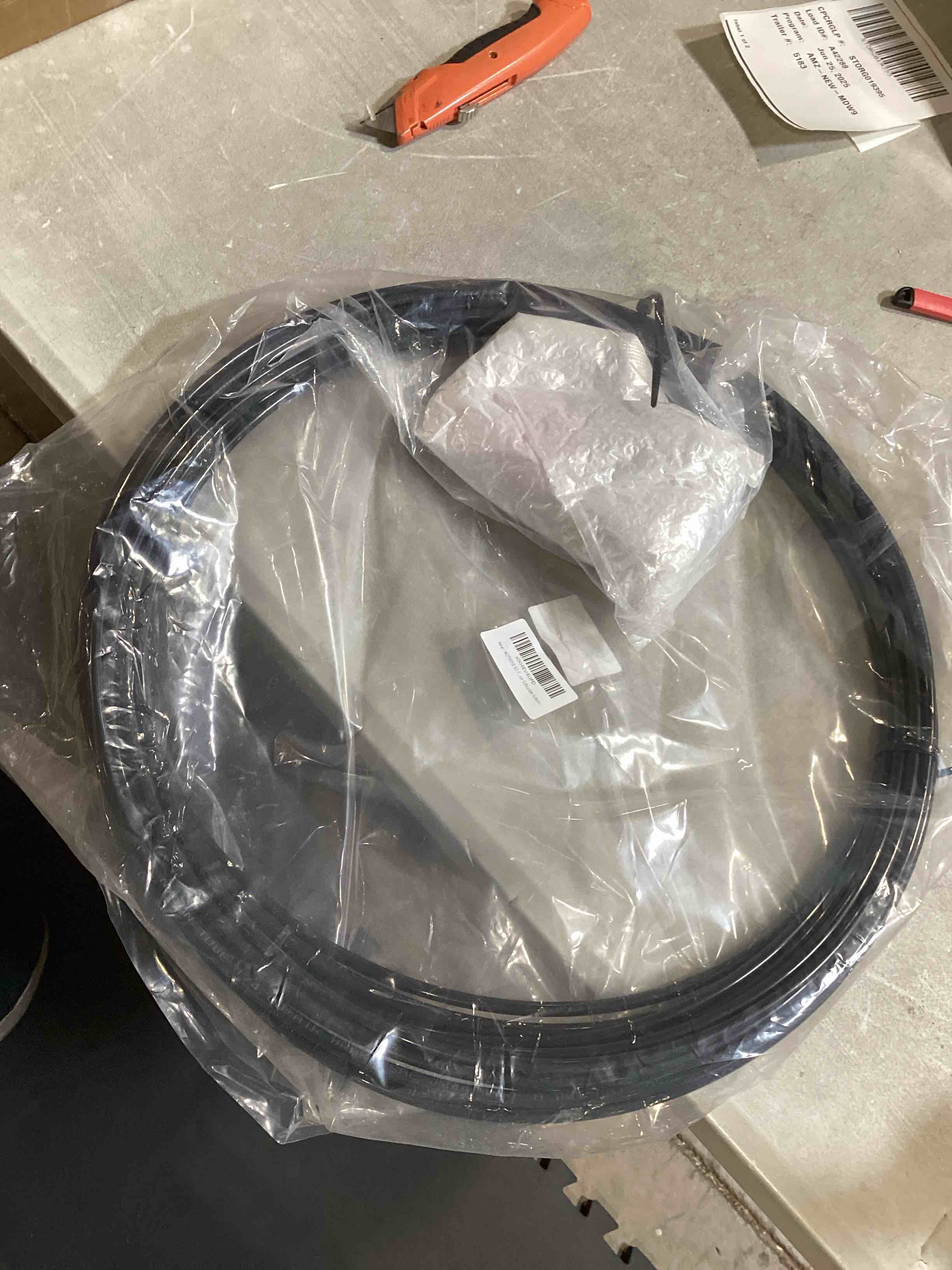60 FT 1/4" DOT Air Line Kit with 18 Brass Fittings, Nylon Air Hose, Black, 60 Feet, 1/4" NPT Push To Connect Fittings, Suspension Kit, Schrader Valves 1/4" Air Line and 18 Pcs Fittings