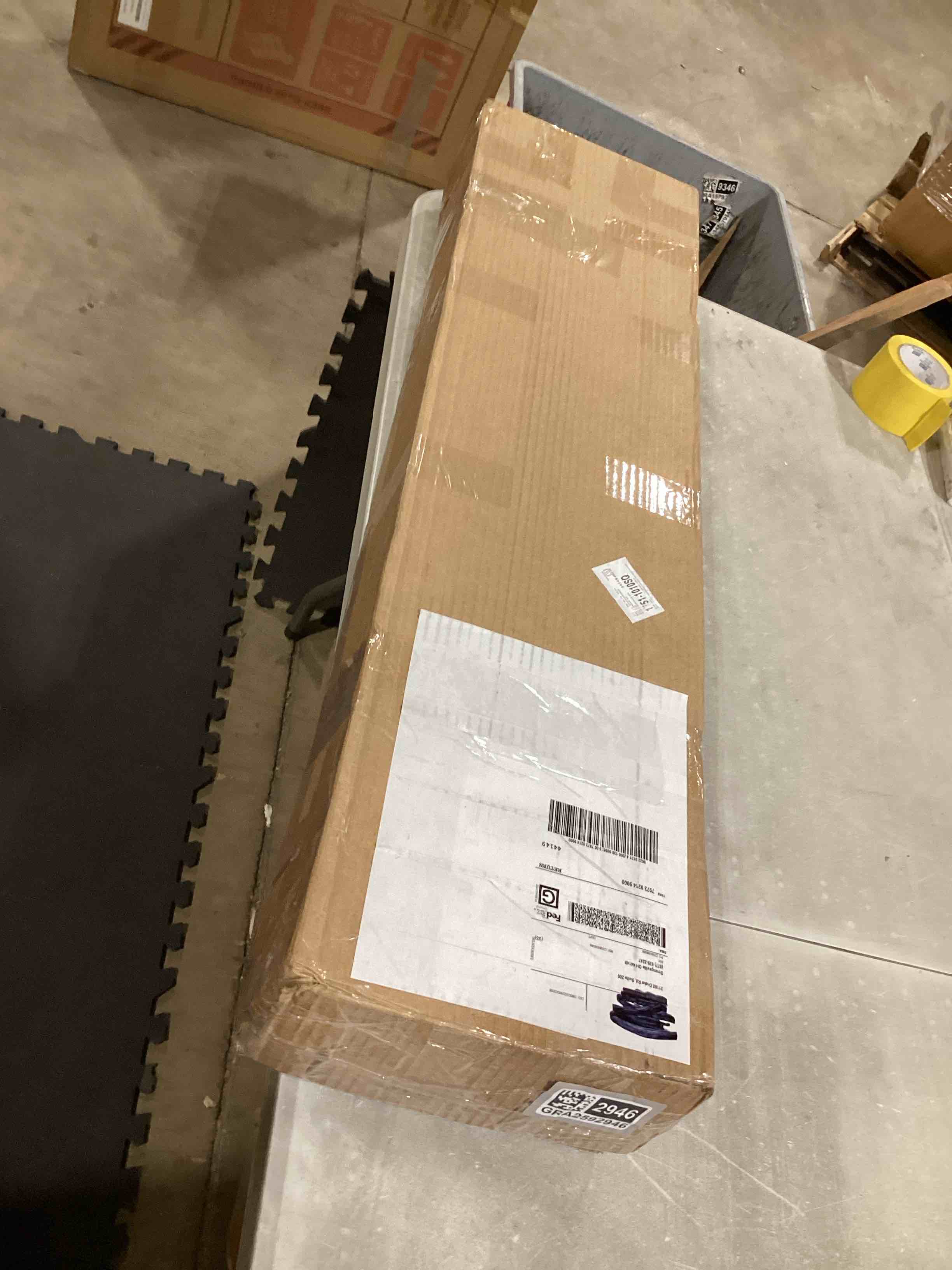 https://s3.amazonaws.com/lotting-images-prod/bidfta/GRA2592946_1752147233676.jpeg