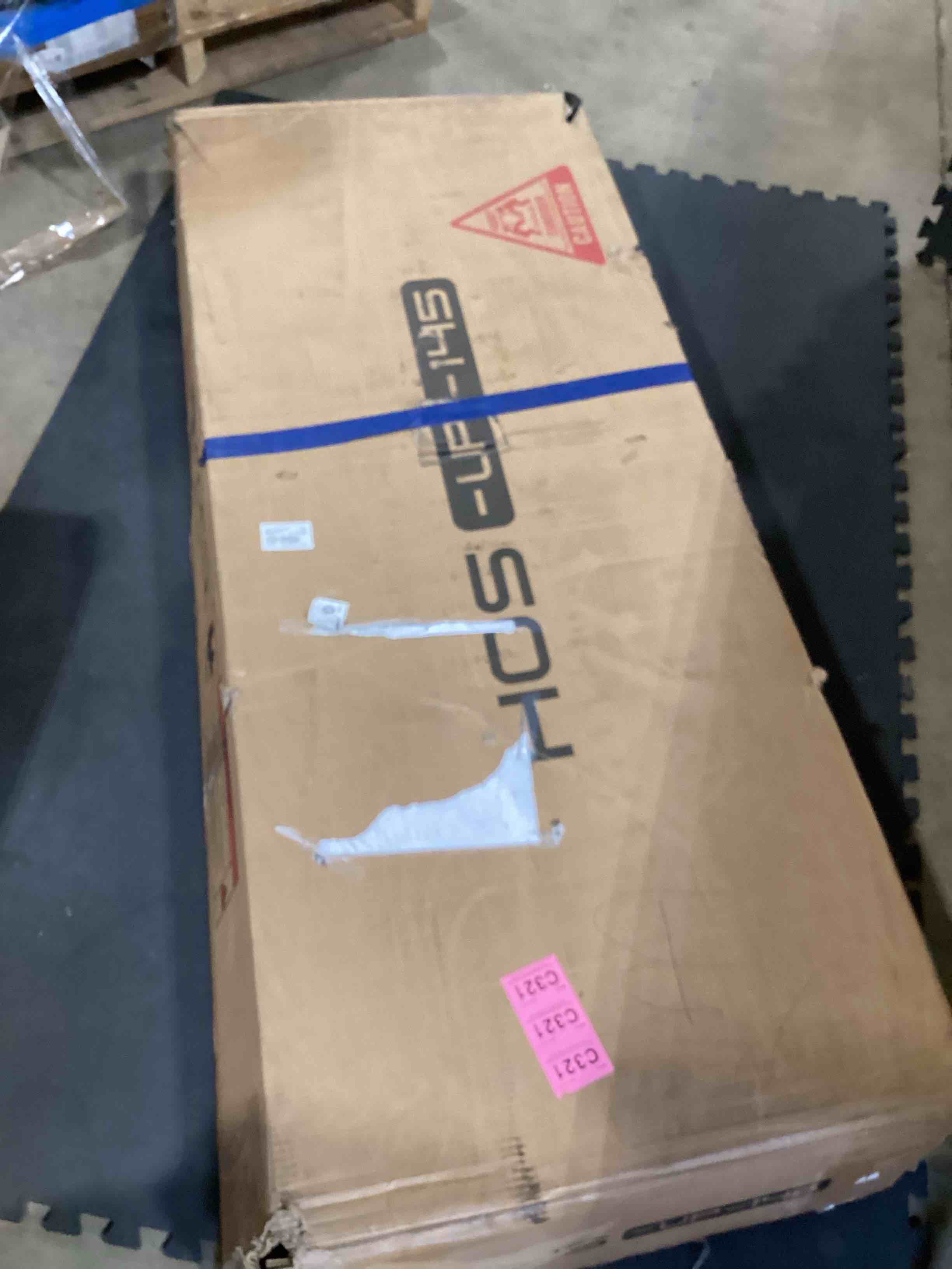 https://s3.amazonaws.com/lotting-images-prod/bidfta/GRA2592981_1752154717340.jpeg