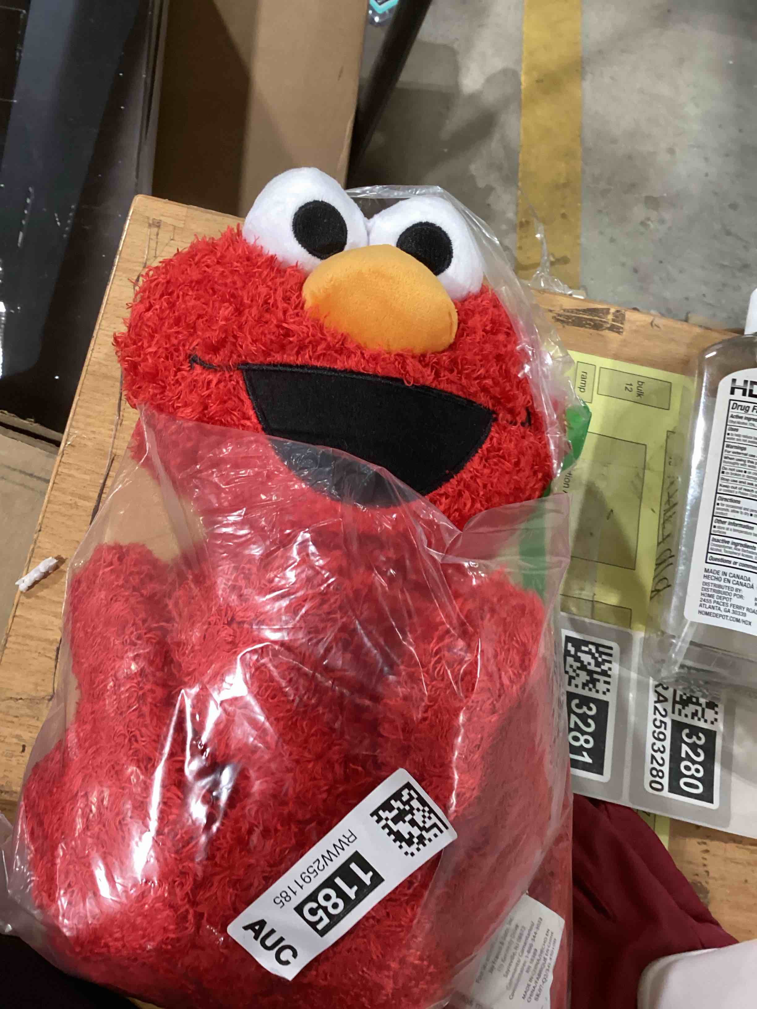 Jay Franco Weighted Sesame Street Plush Pillow Buddy - 2.5 lbs Soft Plushie Stuffed Pillow, 19 Inches, Red - Elmo