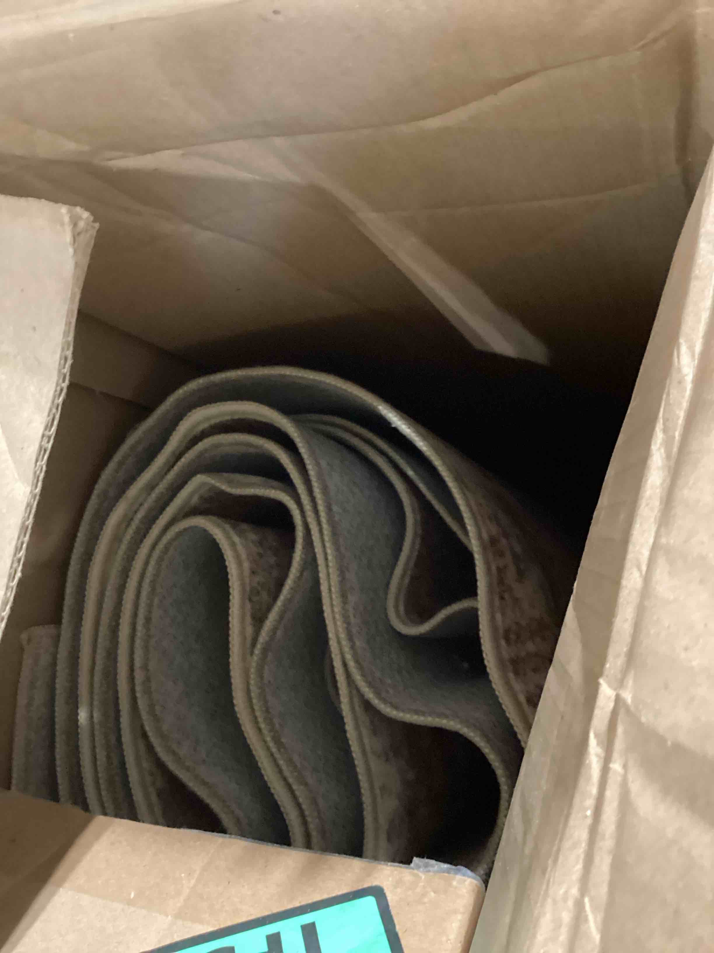 Condition photo showing Good Condition for Area Rug Living Room - 9X12 Abstract Washable Large Soft Foldable Non Slip Rug Neutral Modern Low Pile Carpet for Bedroom Nursery Dining Room Farmhouse Home Office Indoor - Brown