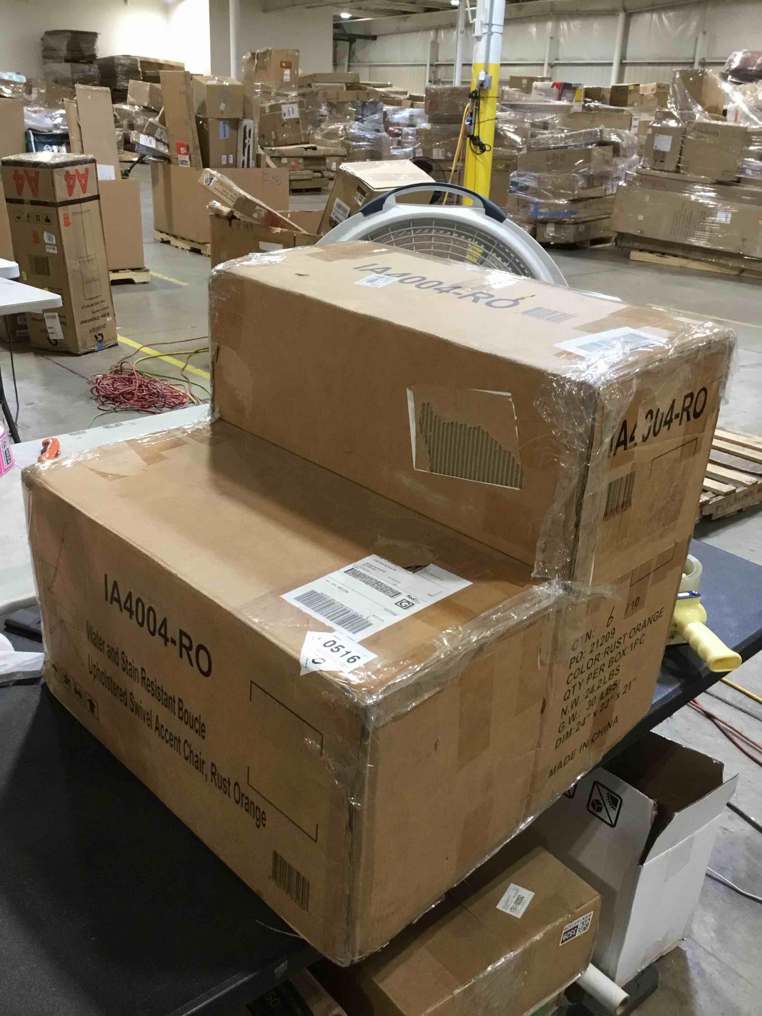 https://s3.amazonaws.com/lotting-images-prod/bidfta/GRA2596006_1751465241042.jpeg