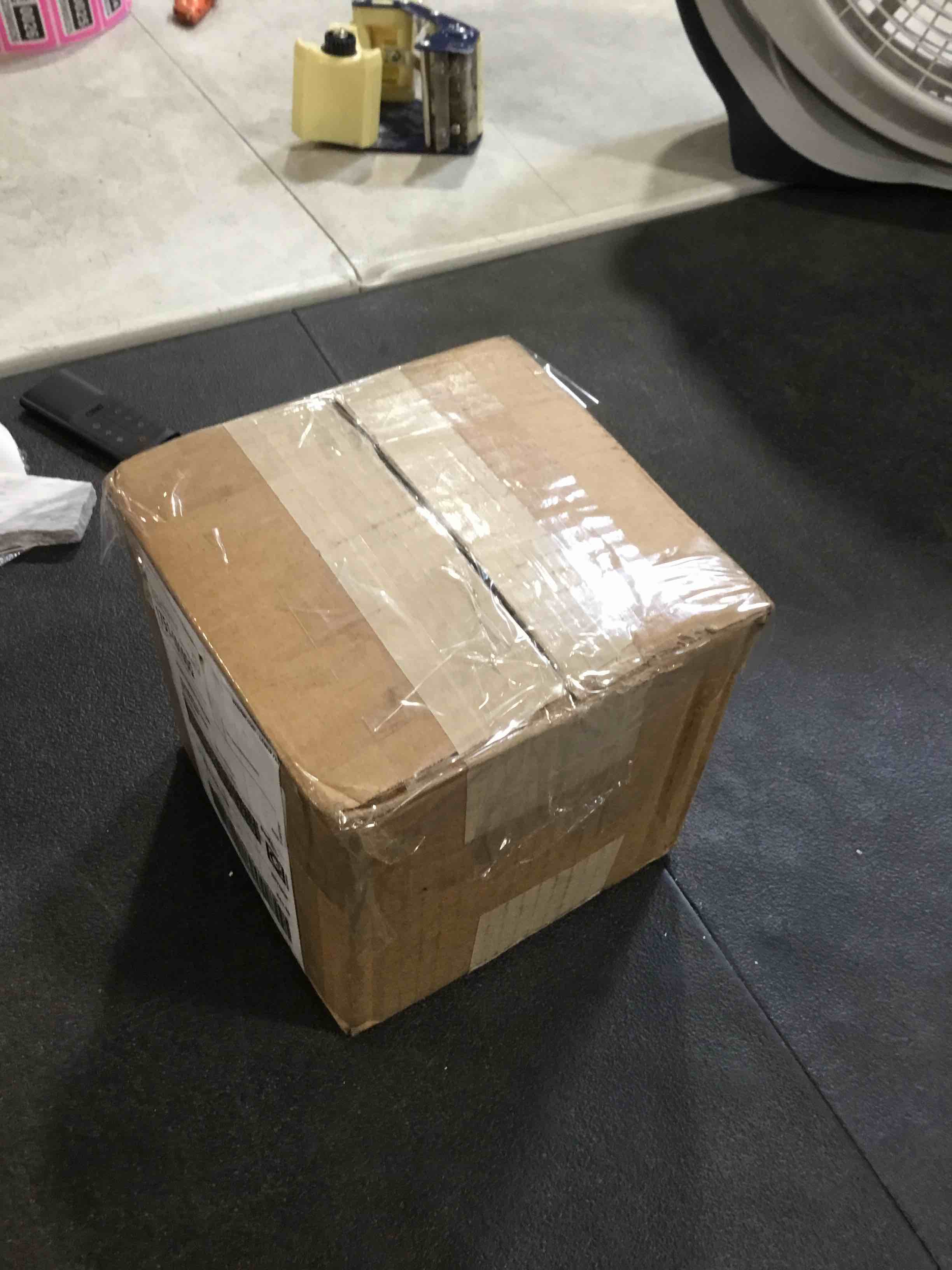 https://s3.amazonaws.com/lotting-images-prod/bidfta/GRA2596007_1751465398567.jpeg