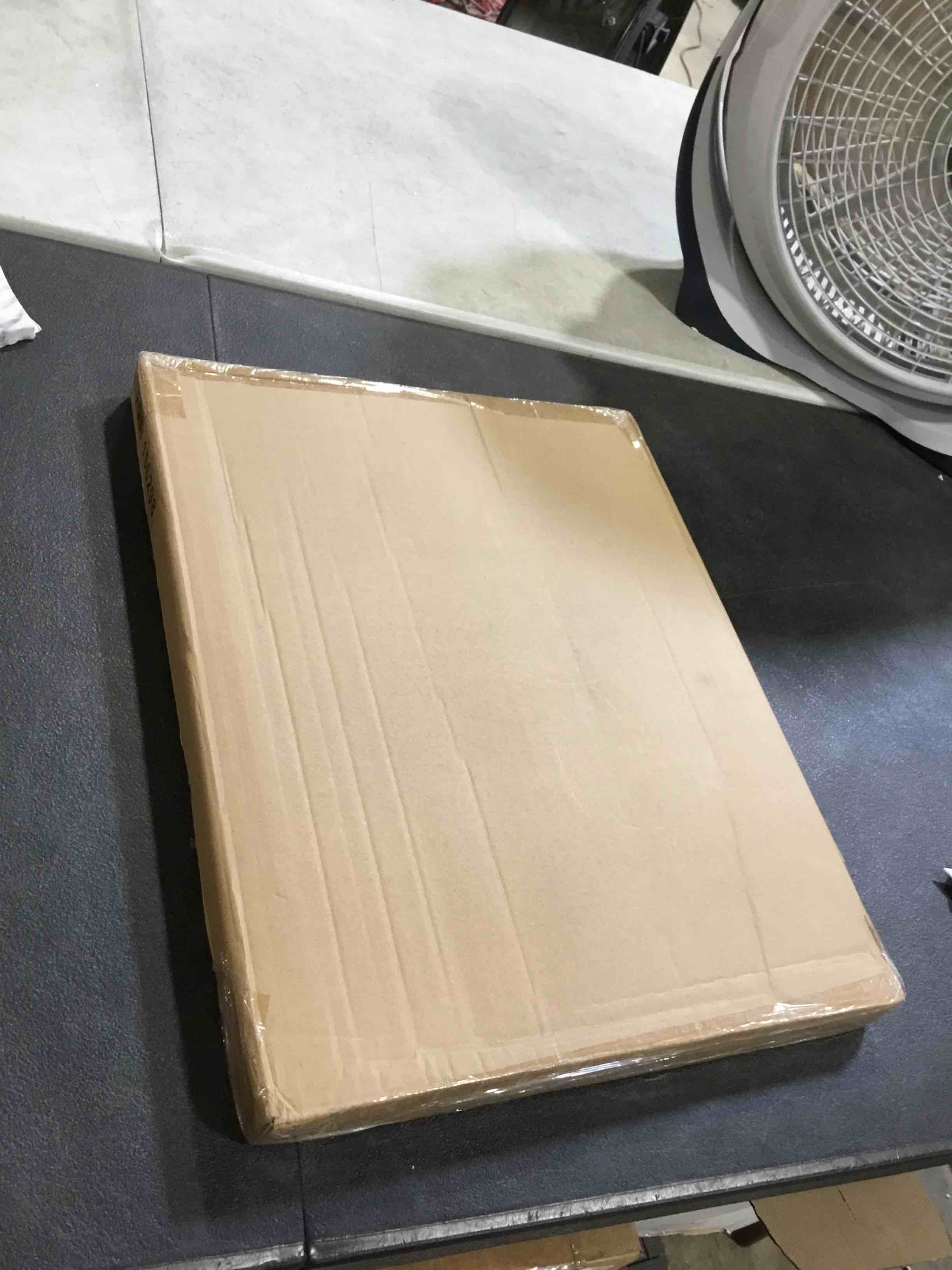 https://s3.amazonaws.com/lotting-images-prod/bidfta/GRA2596089_1751555888000.jpeg