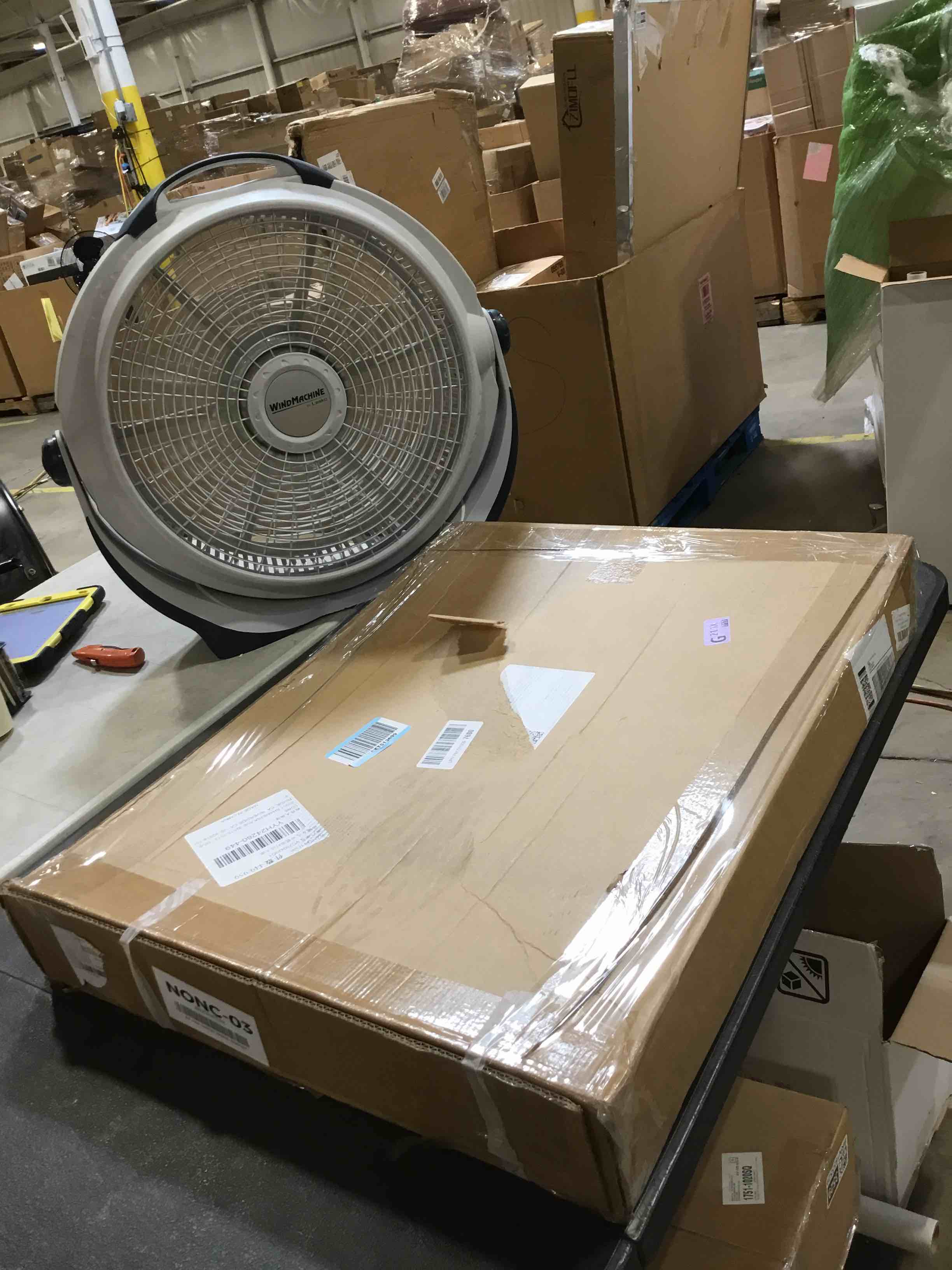 https://s3.amazonaws.com/lotting-images-prod/bidfta/GRA2596104_1751560810244.jpeg