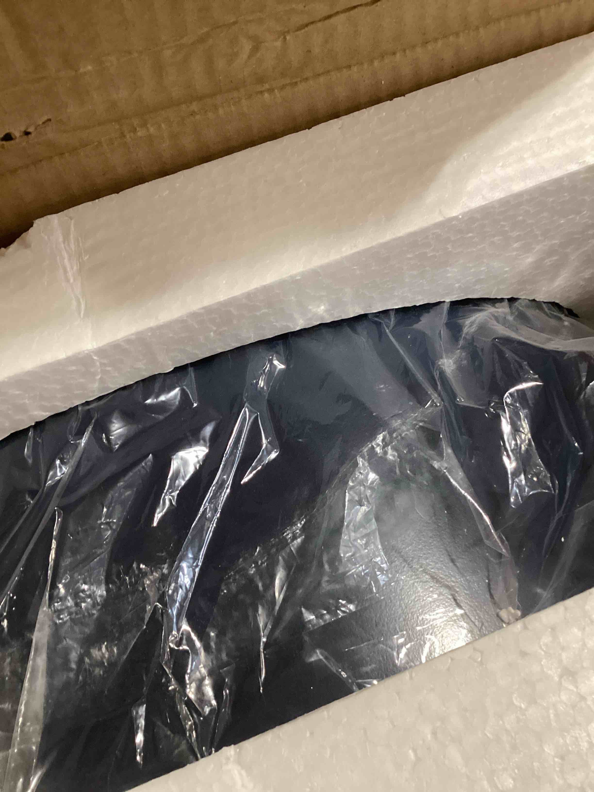 https://s3.amazonaws.com/lotting-images-prod/bidfta/GRA2596337_1752171987037.jpeg