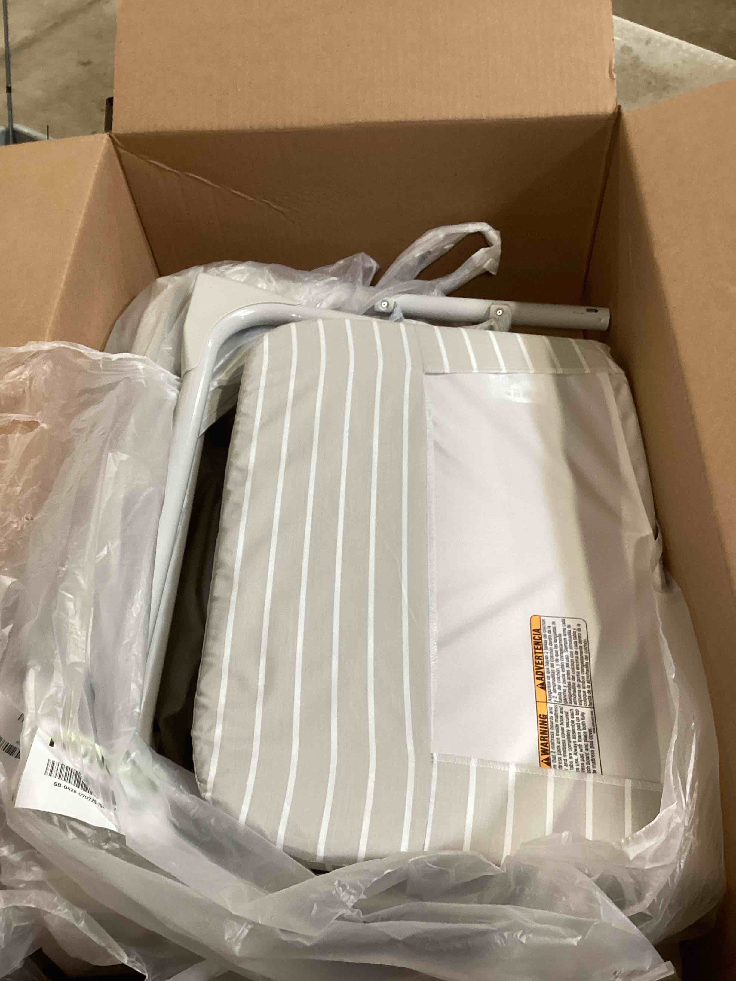 https://s3.amazonaws.com/lotting-images-prod/bidfta/GRA2602067_1754501964216.jpeg