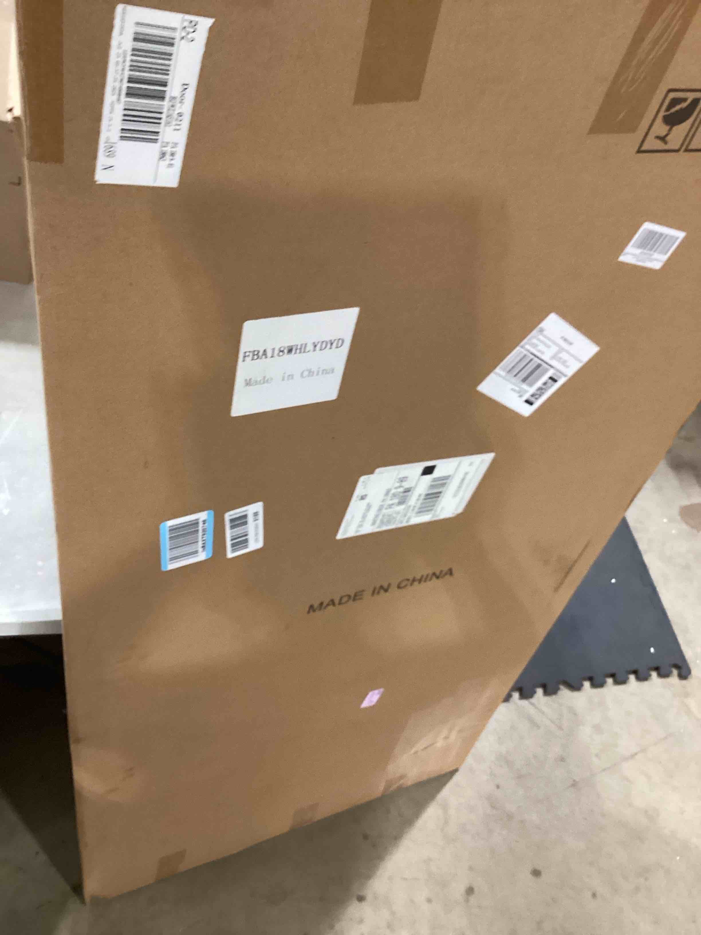 https://s3.amazonaws.com/lotting-images-prod/bidfta/GRA2602171_1754568548134.jpeg