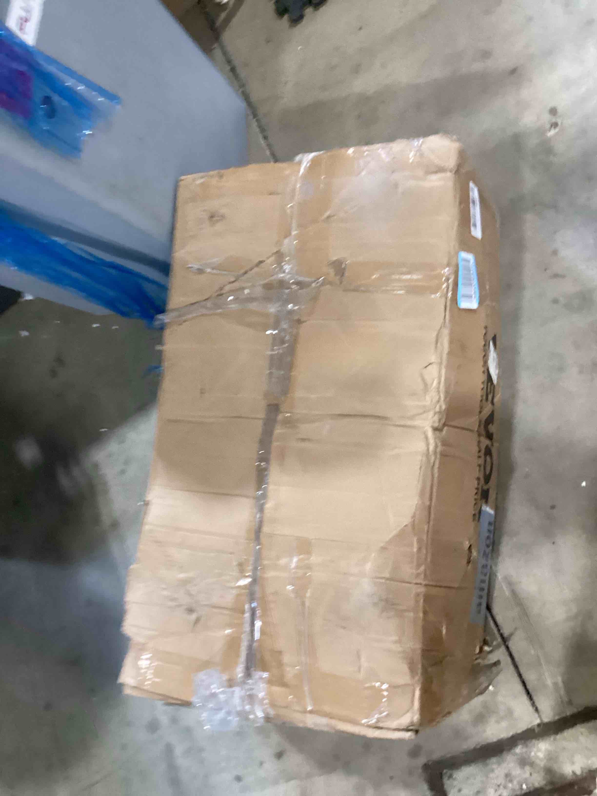 https://s3.amazonaws.com/lotting-images-prod/bidfta/GRA2602277_1754584811745.jpeg