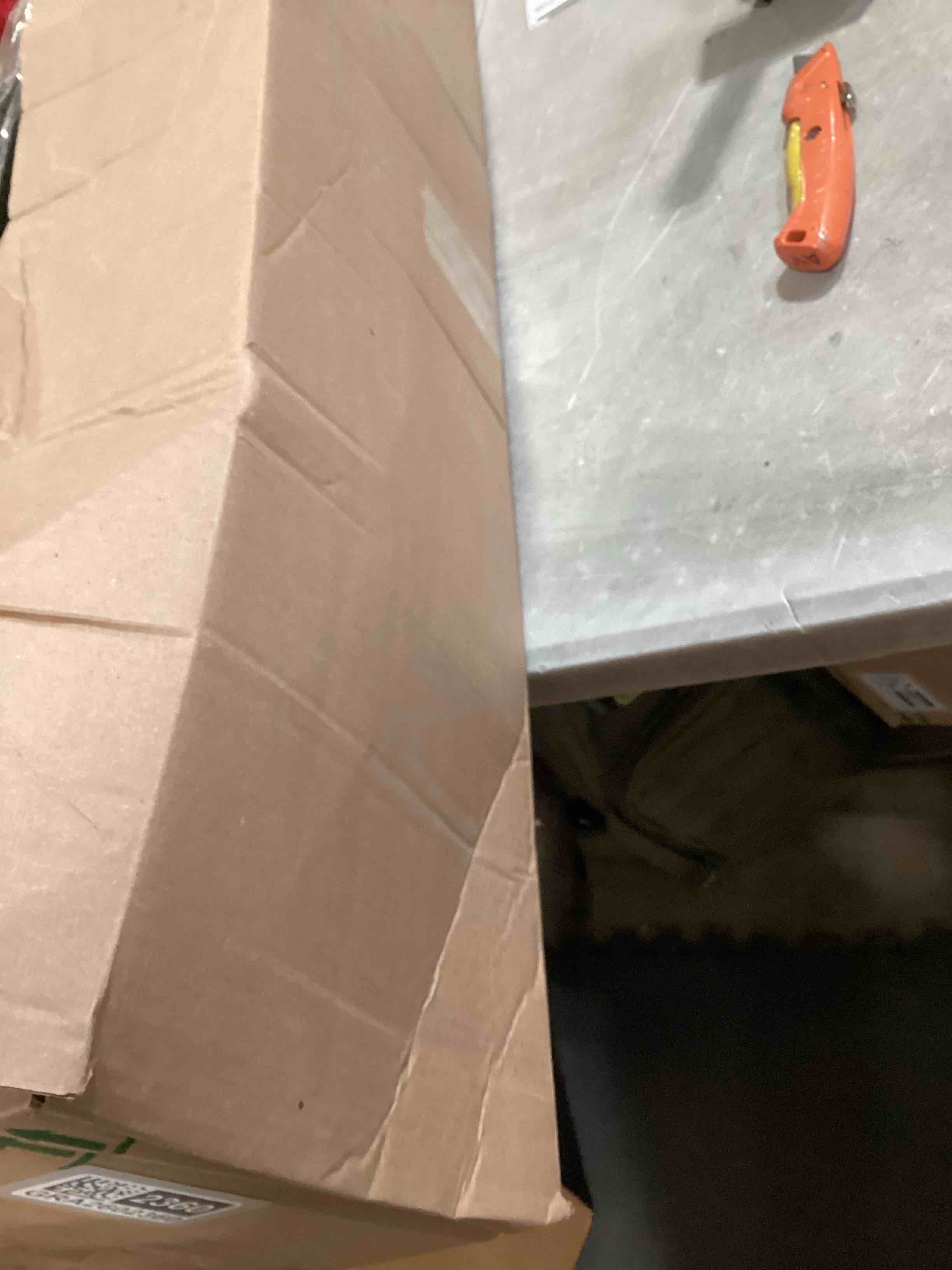 https://s3.amazonaws.com/lotting-images-prod/bidfta/GRA2602360_1754656862052.jpeg