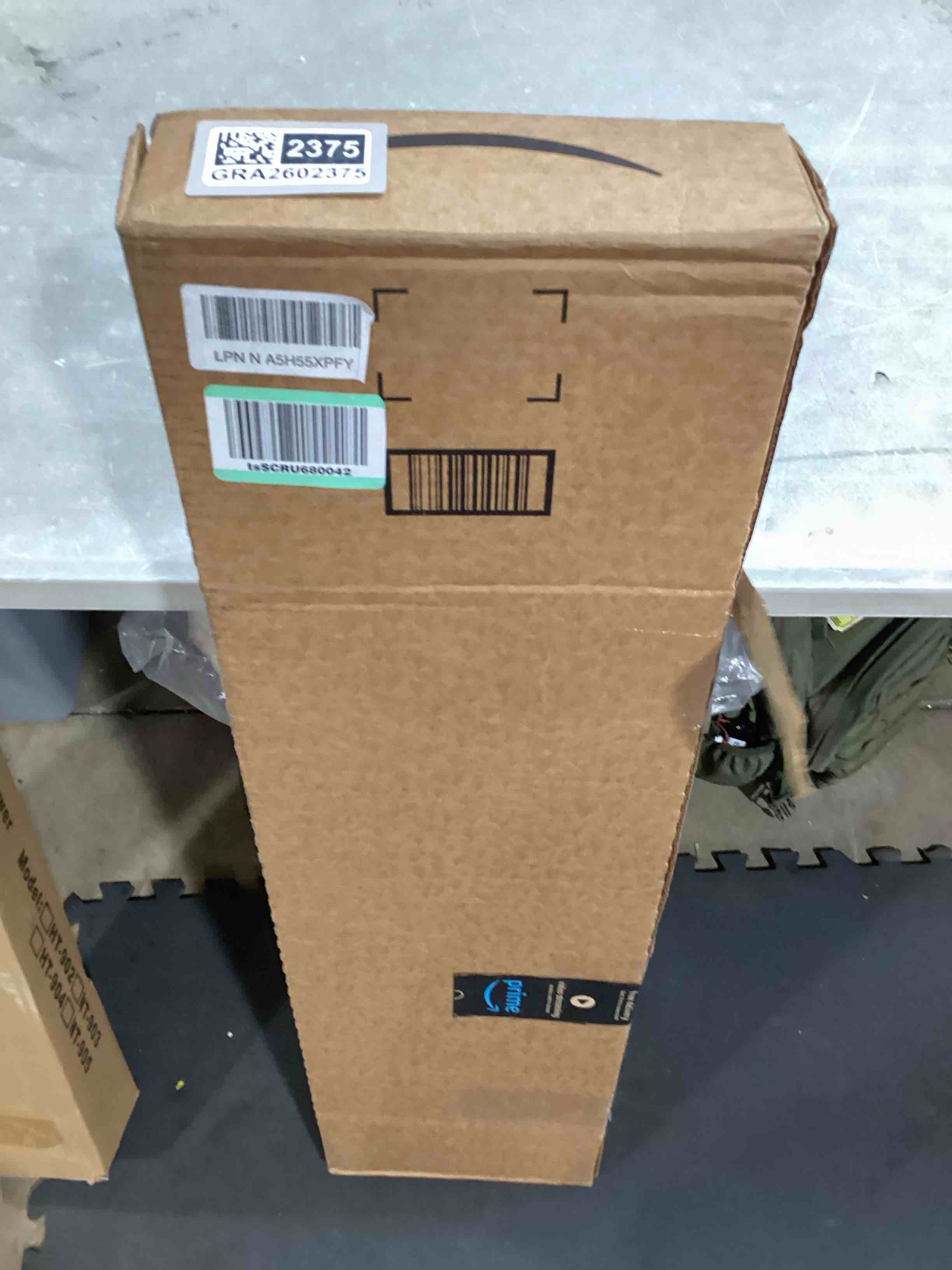https://s3.amazonaws.com/lotting-images-prod/bidfta/GRA2602375_1754657597527.jpeg
