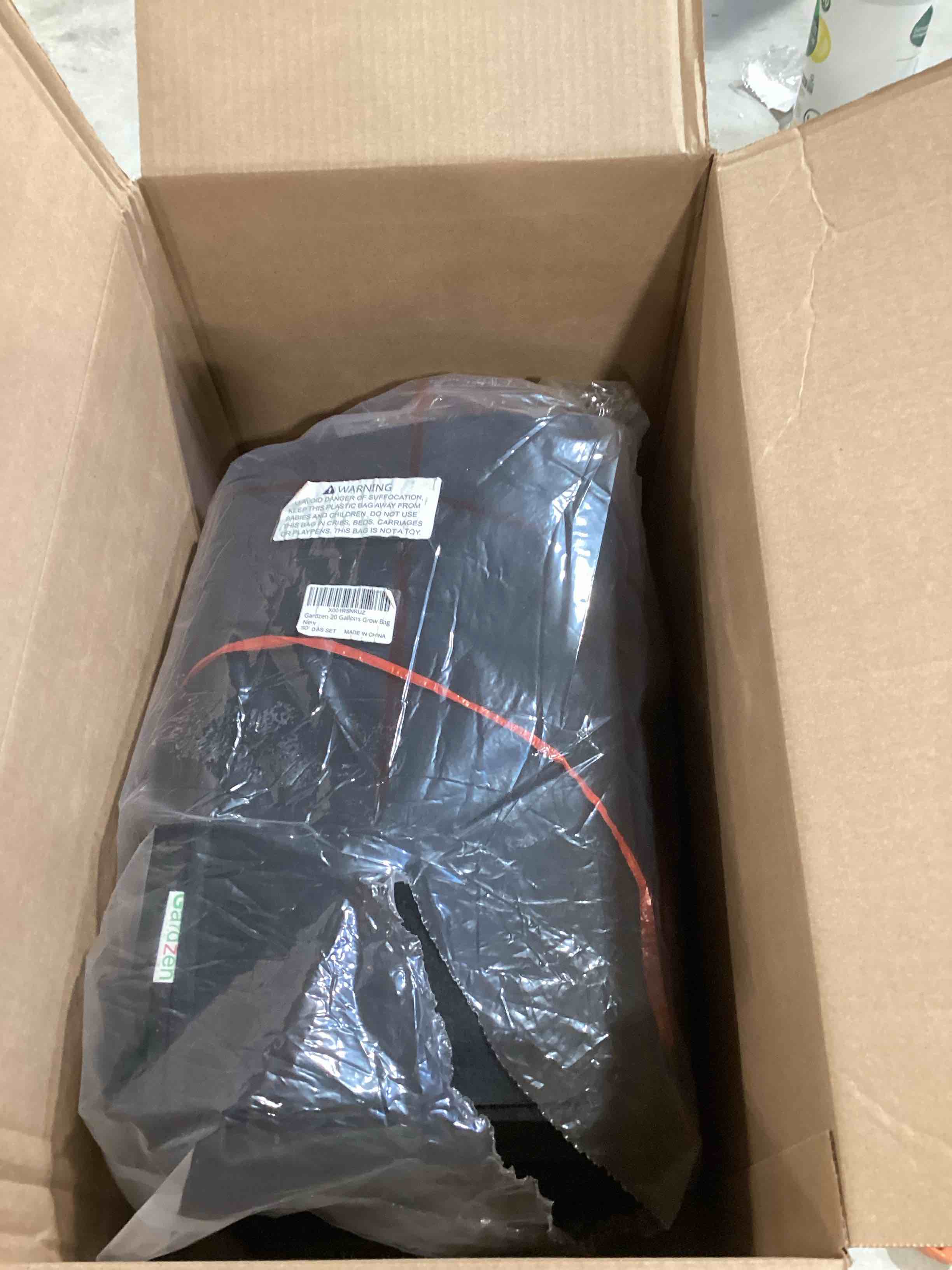 https://s3.amazonaws.com/lotting-images-prod/bidfta/GRA2602380_1754658106953.jpeg