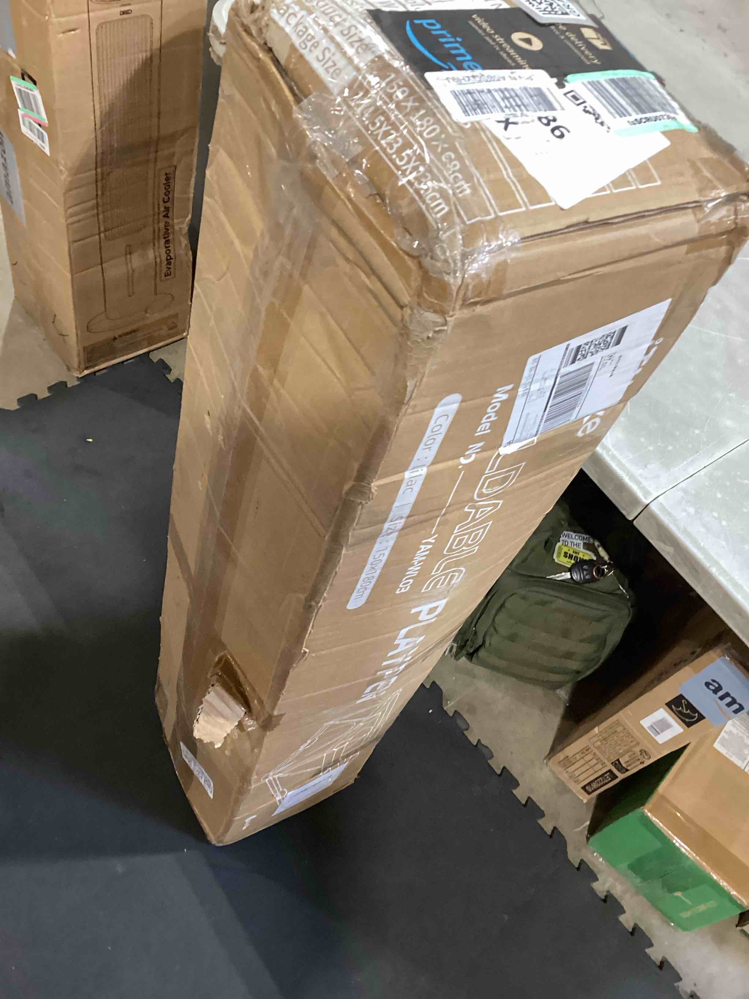 https://s3.amazonaws.com/lotting-images-prod/bidfta/GRA2602428_1754662258653.jpeg