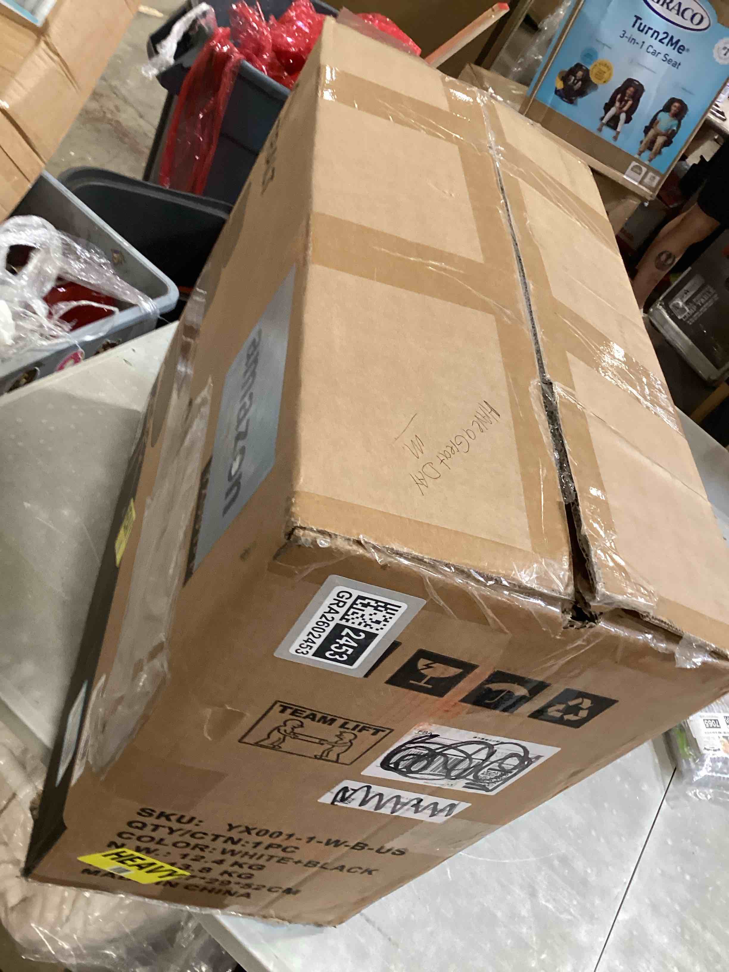 https://s3.amazonaws.com/lotting-images-prod/bidfta/GRA2602453_1754665024878.jpeg