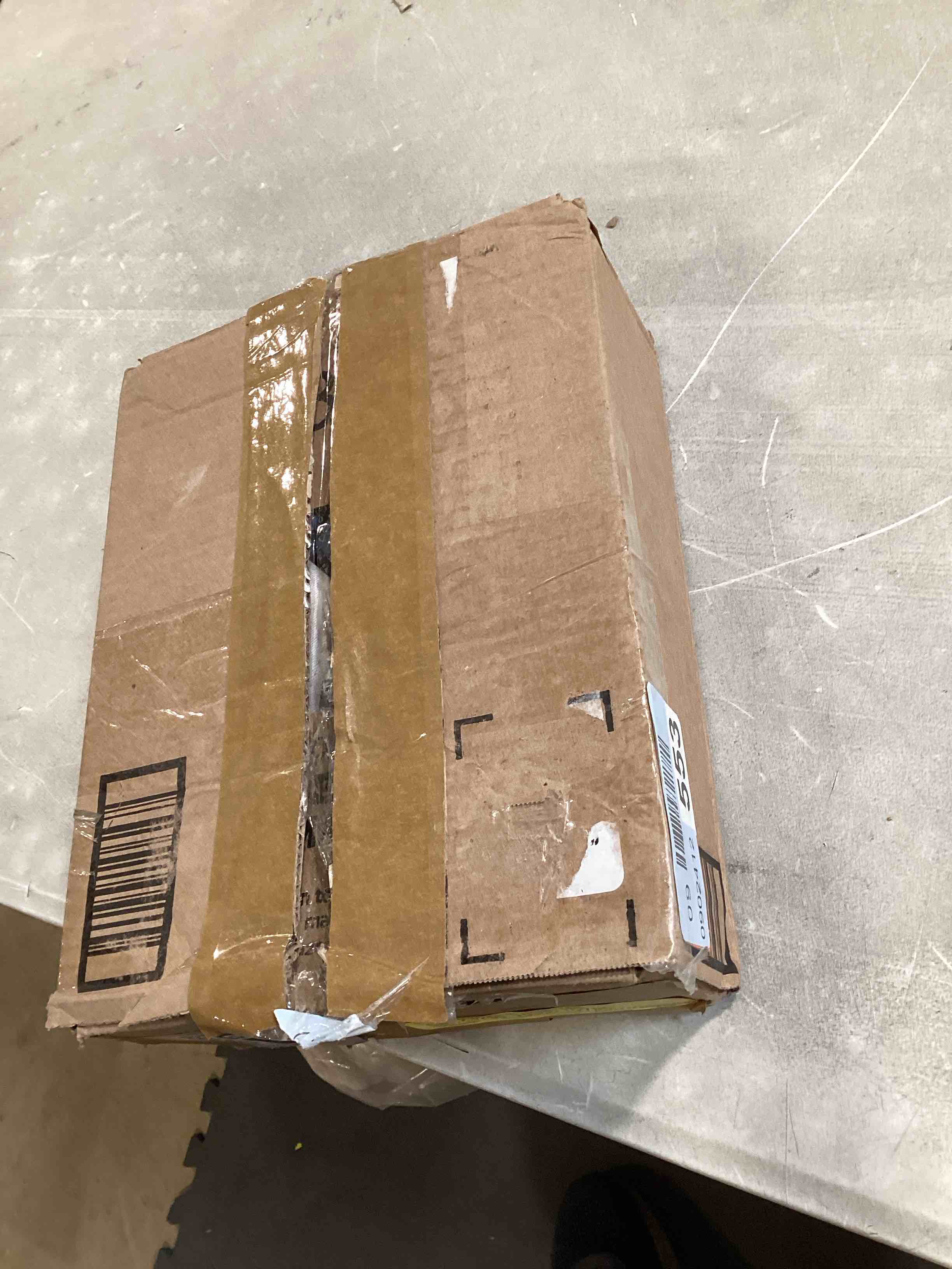 https://s3.amazonaws.com/lotting-images-prod/bidfta/GRA2602454_1754665203811.jpeg