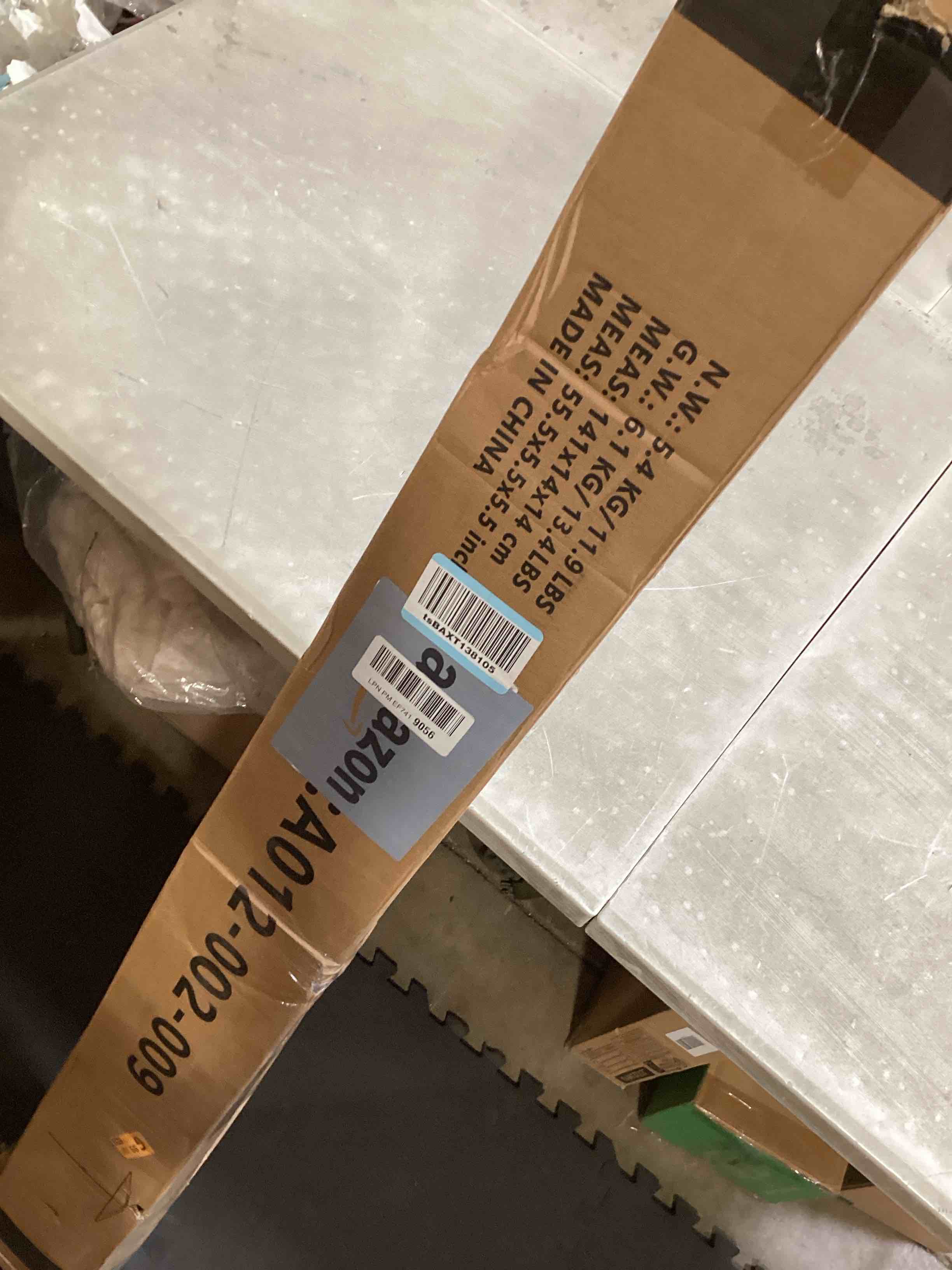https://s3.amazonaws.com/lotting-images-prod/bidfta/GRA2602479_1754669730257.jpeg