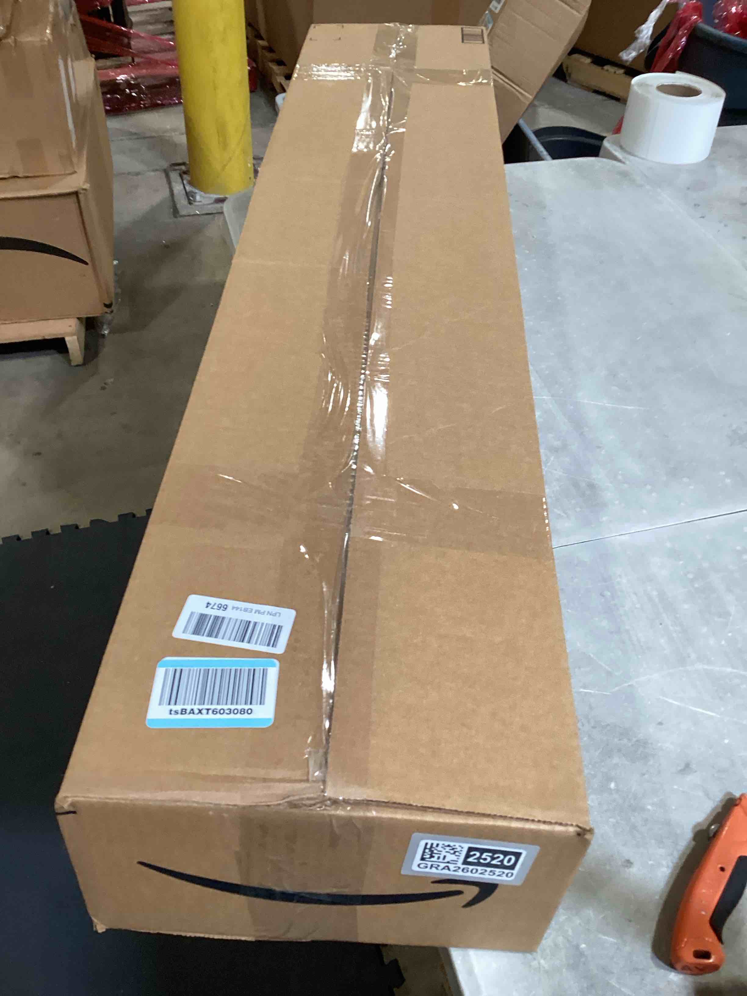 https://s3.amazonaws.com/lotting-images-prod/bidfta/GRA2602520_1754672548509.jpeg