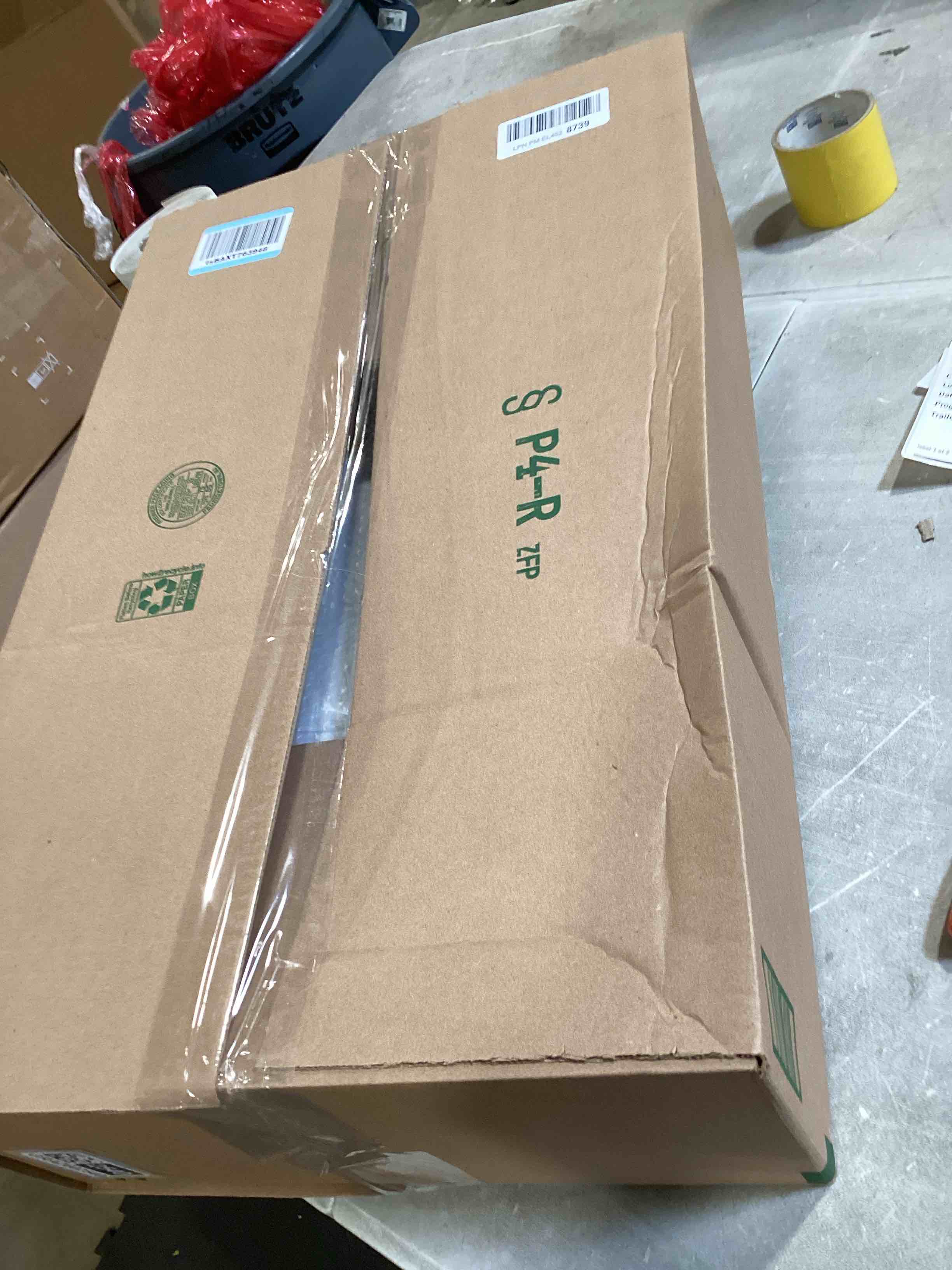 https://s3.amazonaws.com/lotting-images-prod/bidfta/GRA2602540_1754674069679.jpeg