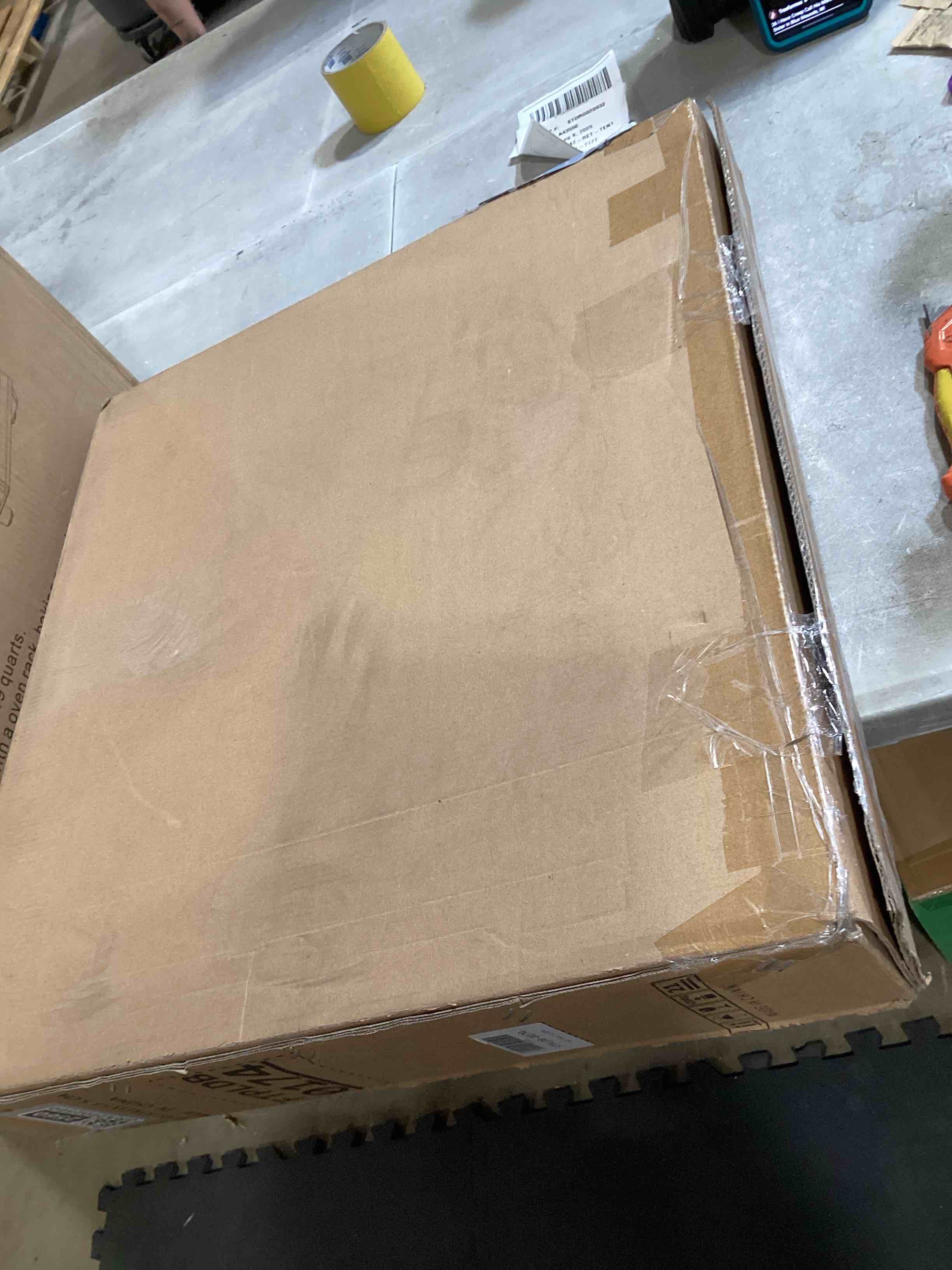 https://s3.amazonaws.com/lotting-images-prod/bidfta/GRA2602560_1754675591088.jpeg