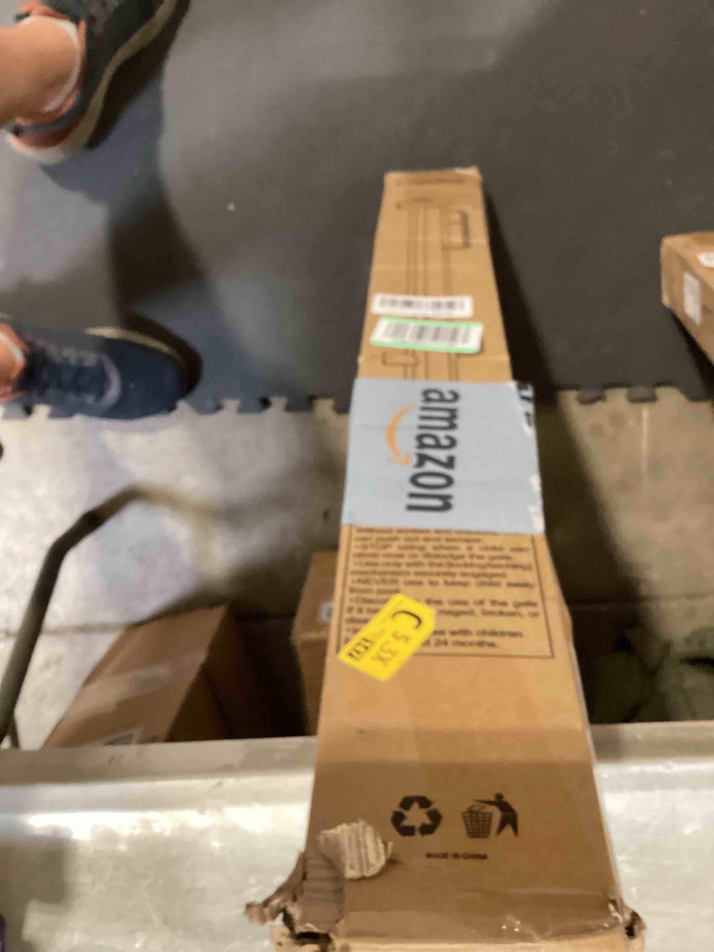 https://s3.amazonaws.com/lotting-images-prod/bidfta/GRA2602692_1754920847906.jpeg