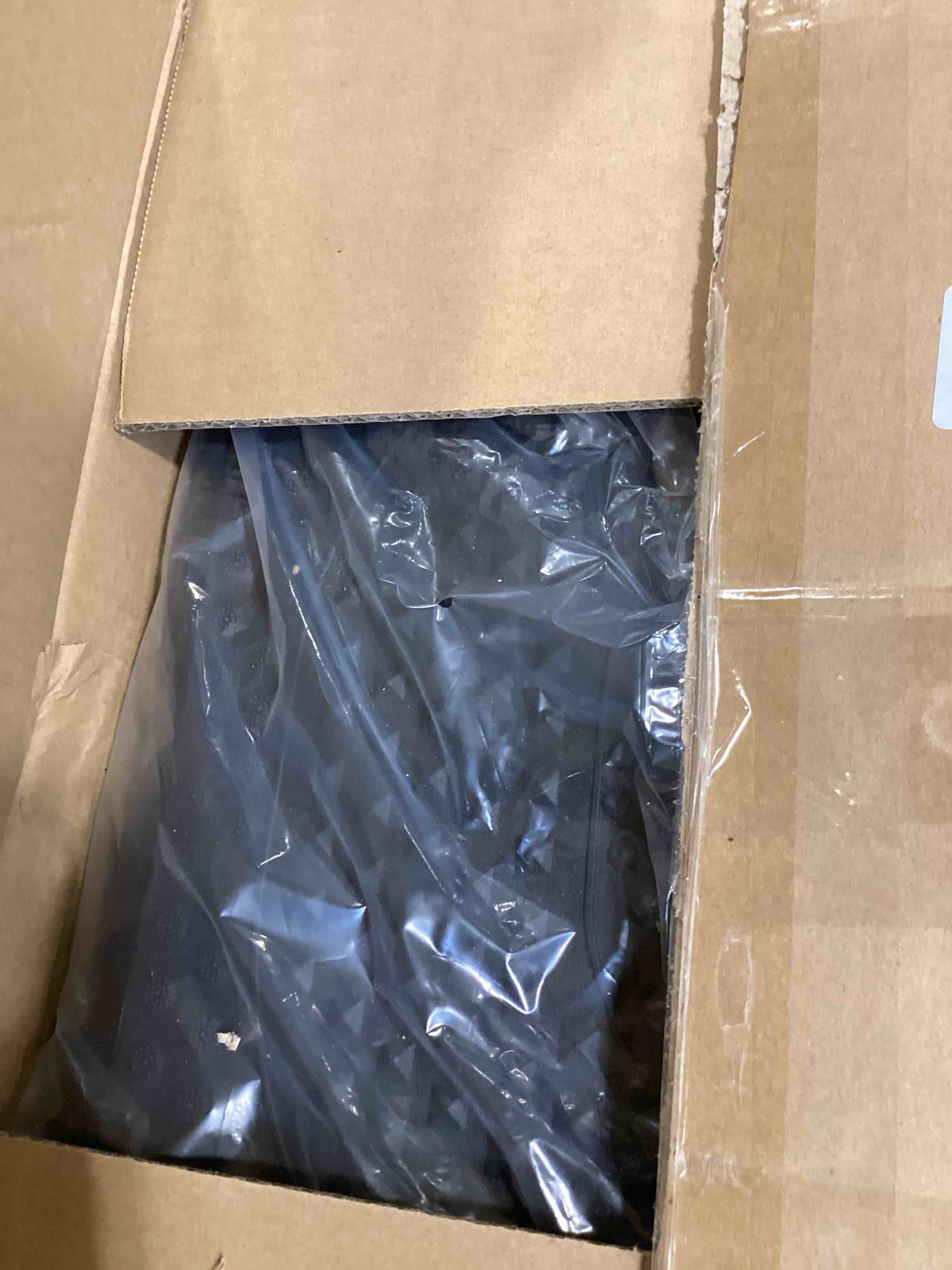 https://s3.amazonaws.com/lotting-images-prod/bidfta/GRA2602715_1754922313535.jpeg