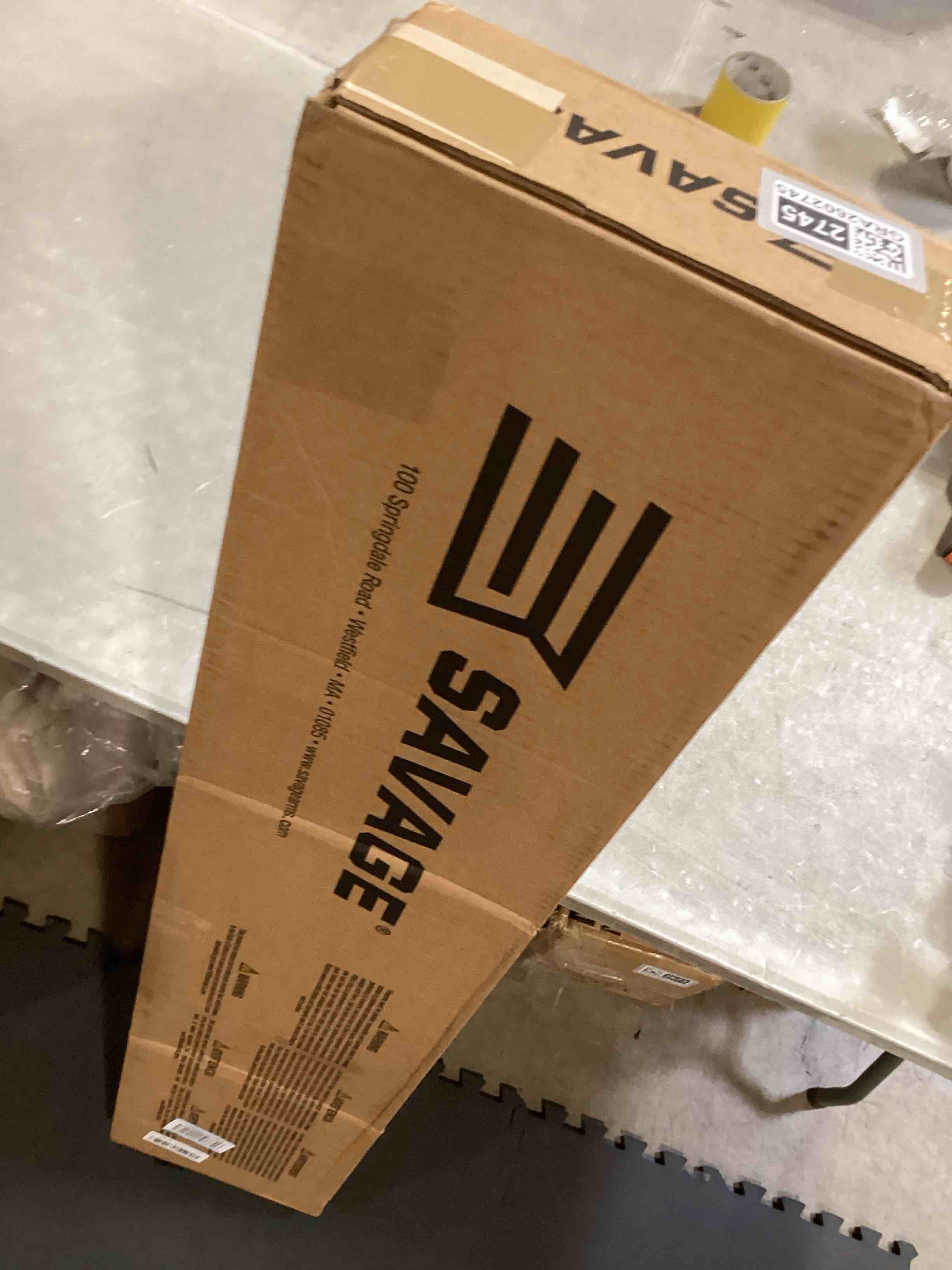 https://s3.amazonaws.com/lotting-images-prod/bidfta/GRA2602745_1754924050592.jpeg