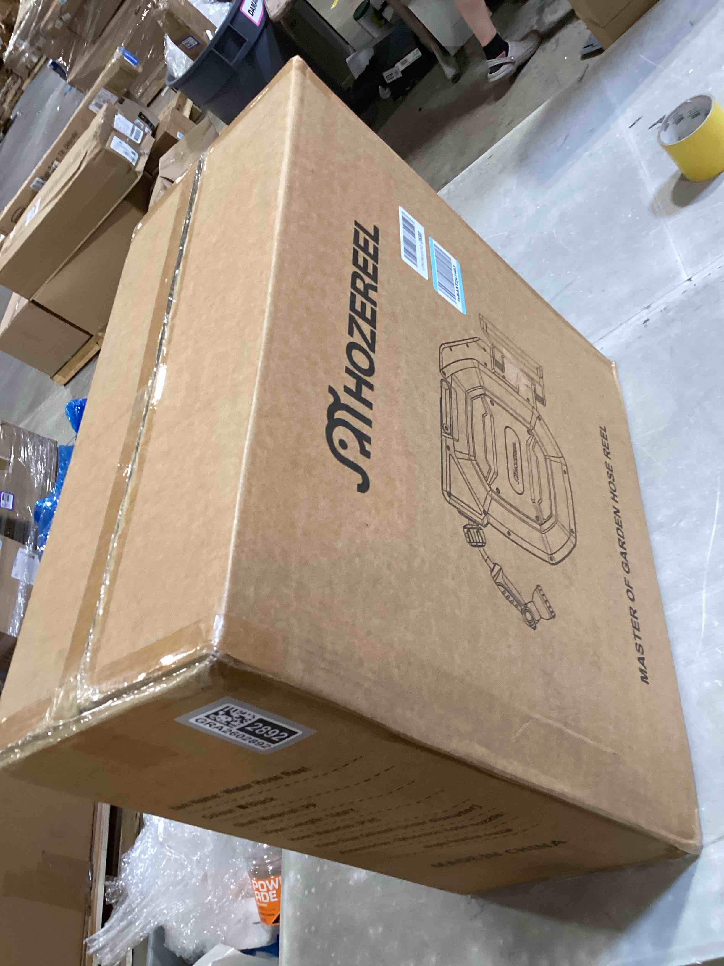 https://s3.amazonaws.com/lotting-images-prod/bidfta/GRA2602892_1754937857062.jpeg